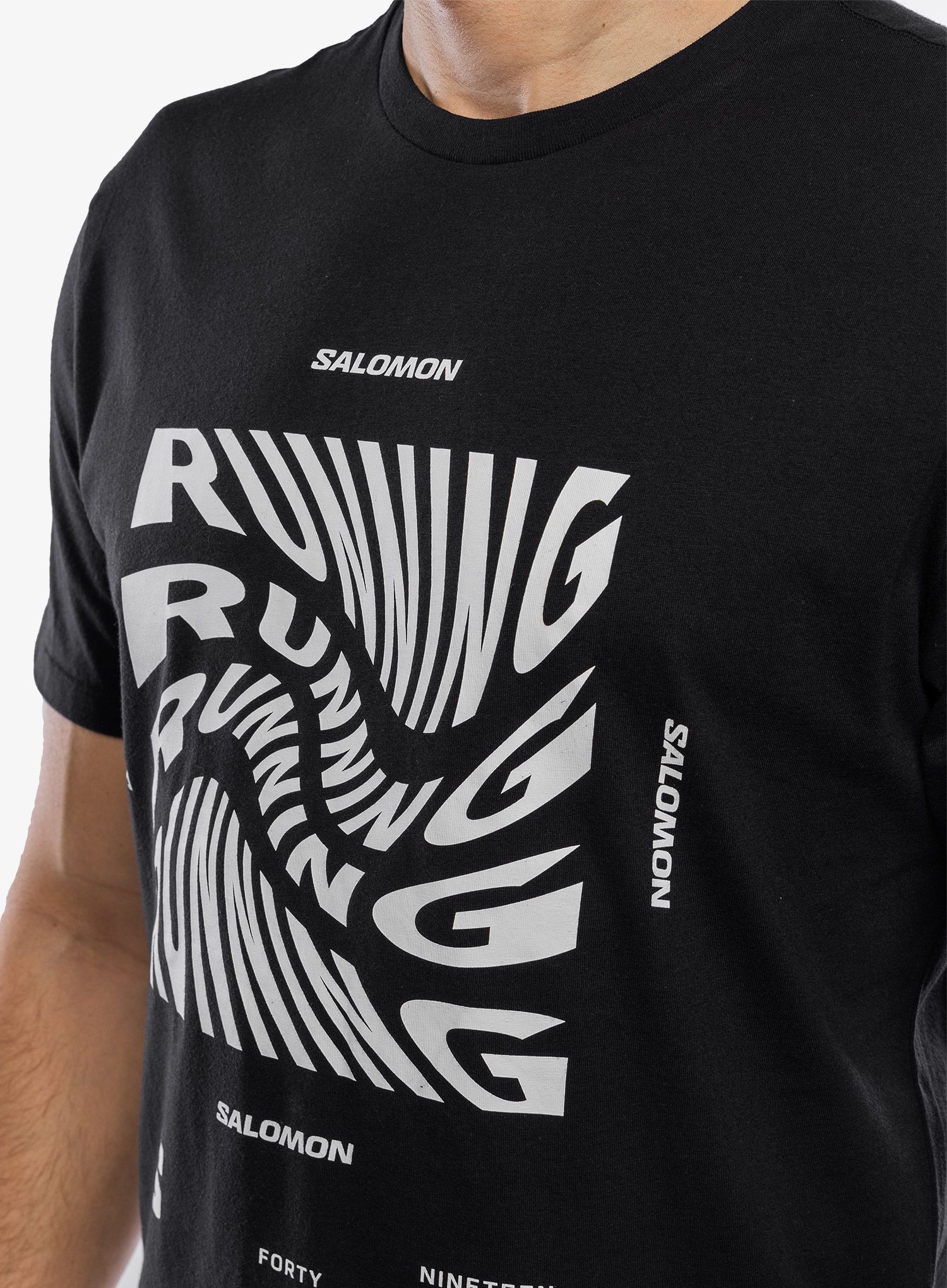 Majica s potiskom Salomon Running Graphic S/S  - deep black