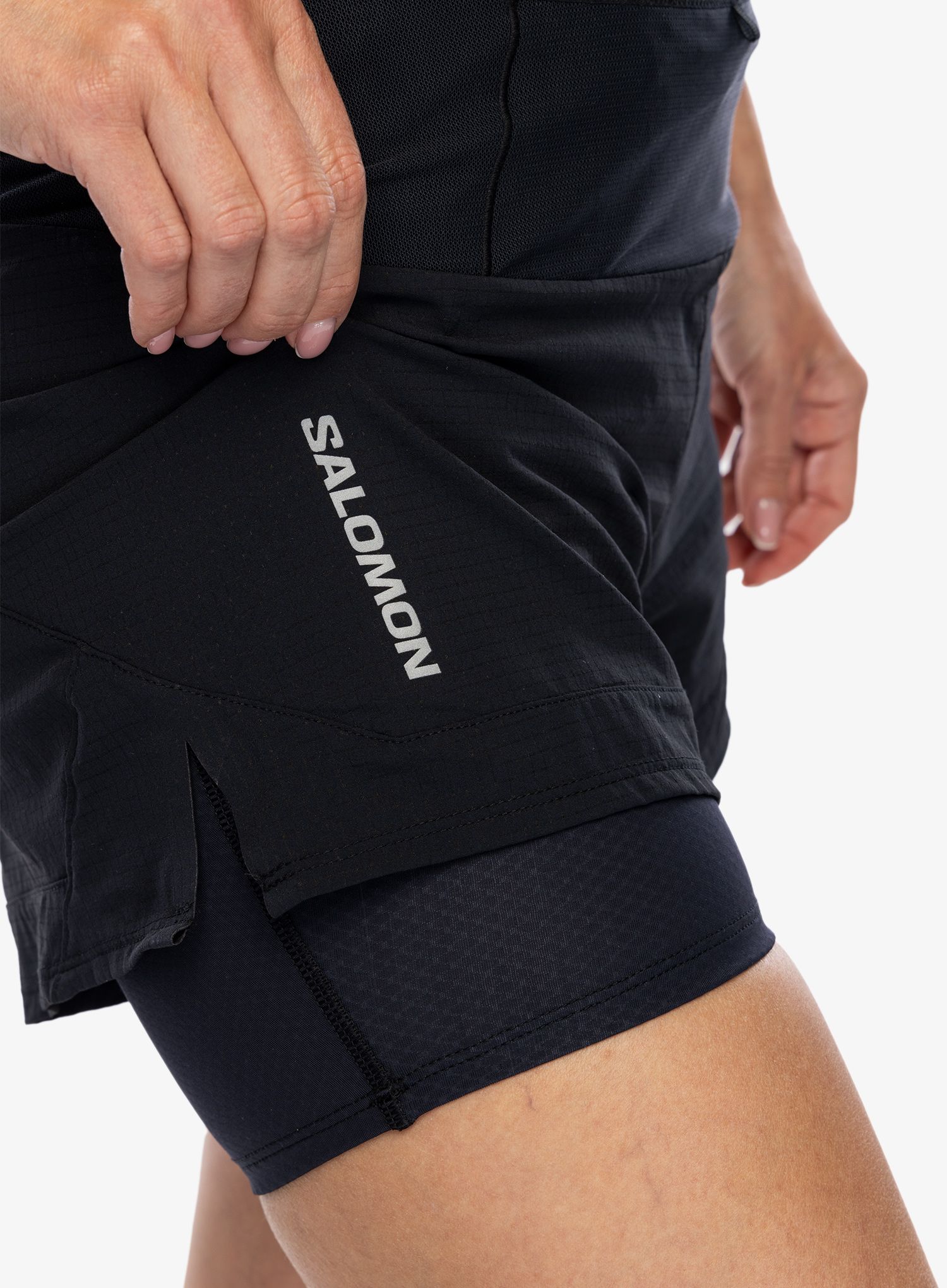 Ženske tekaške kratke hlače Salomon Sense Aero 2in1 Short - black