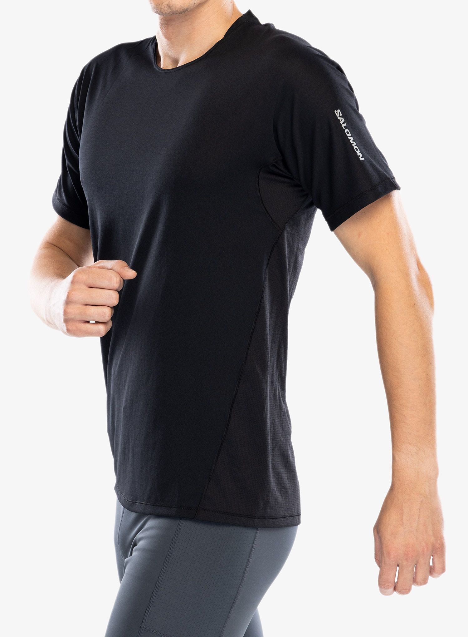 Športna majica Salomon Sense Aero S/S - deep black