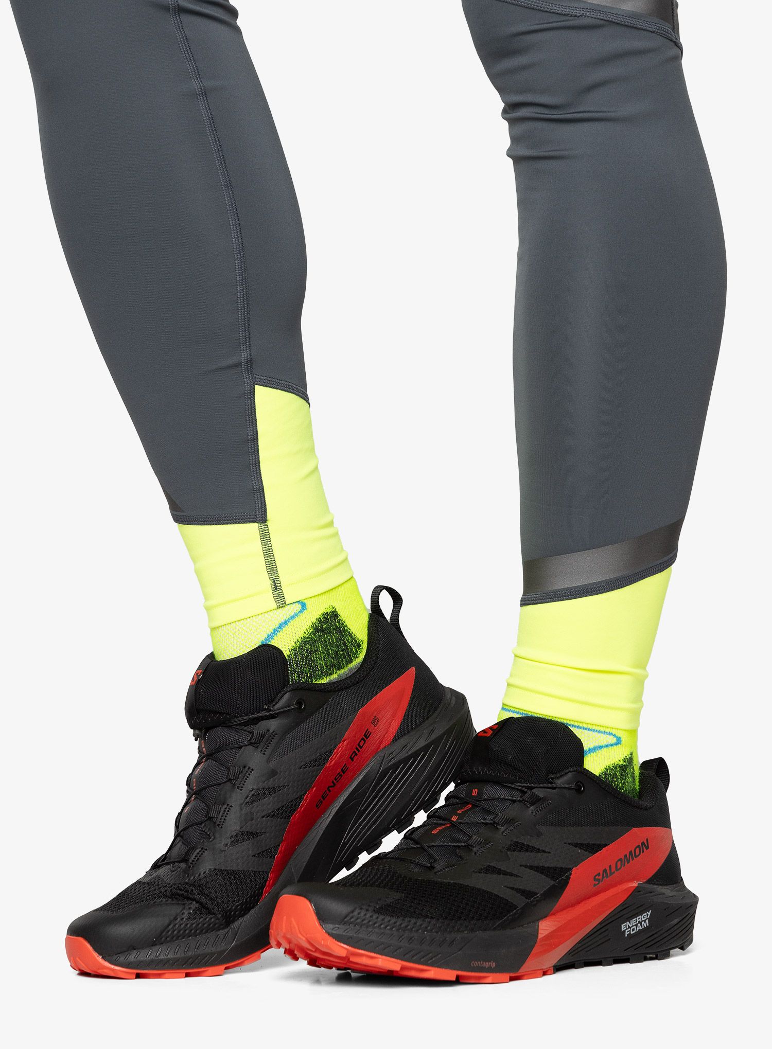 Moški tekaški čevlji Salomon Sense Ride 5 - black/fiery red/black