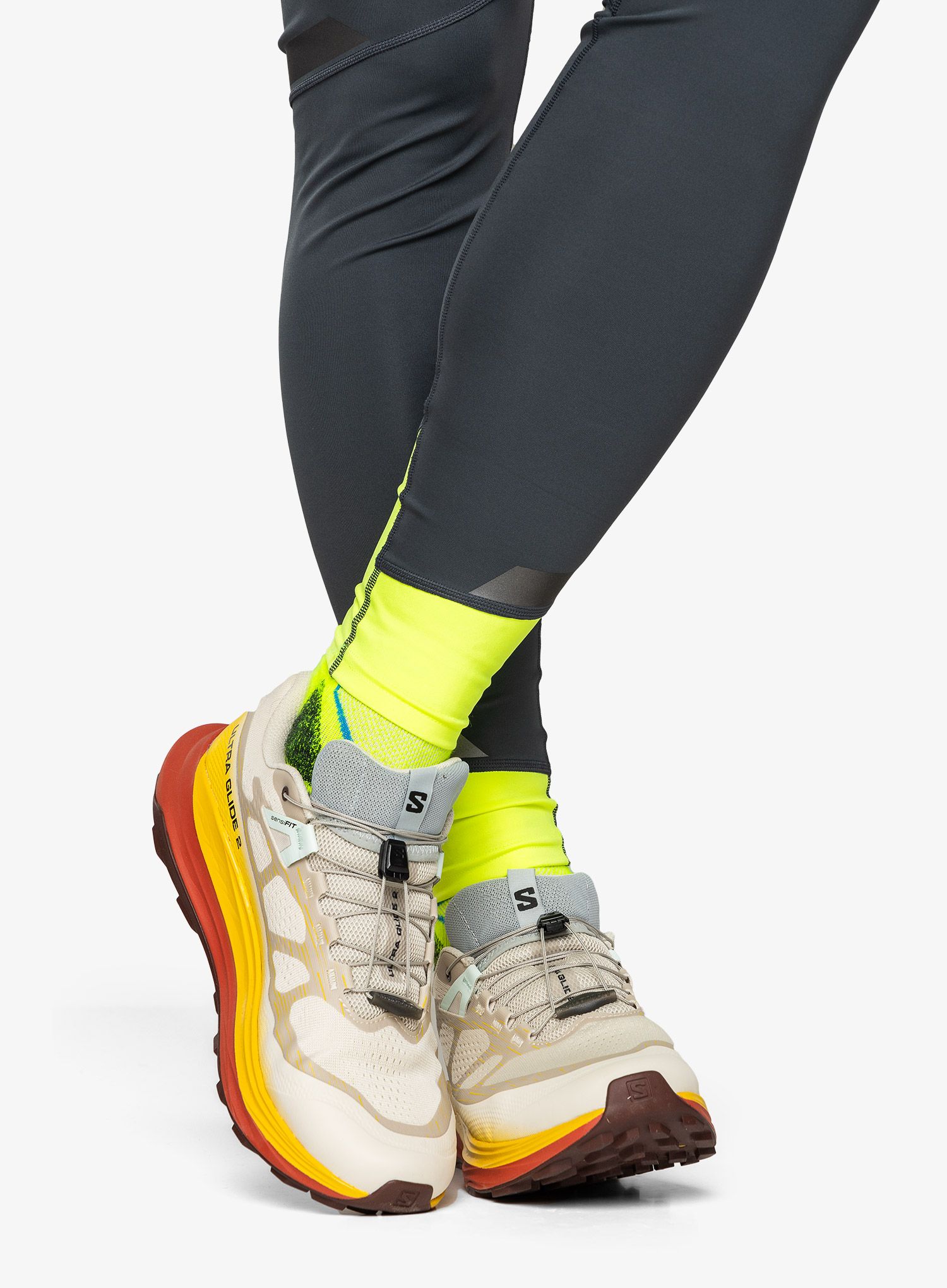 Moški tekaški čevlji Salomon Ultra Glide 2 - rainy day/freesia/hot sauce