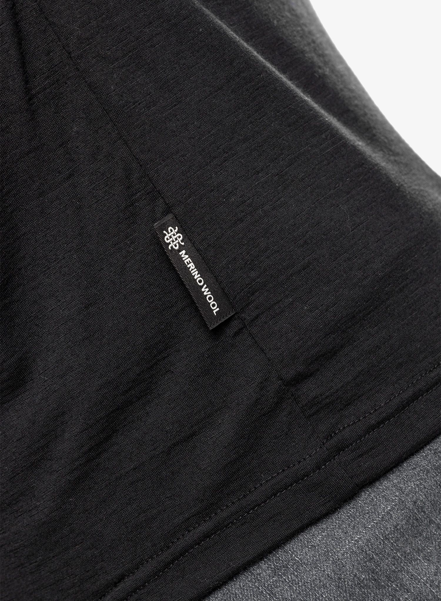 Majica s potiskom Sensor Merino Active PT Tee S/S - black van life