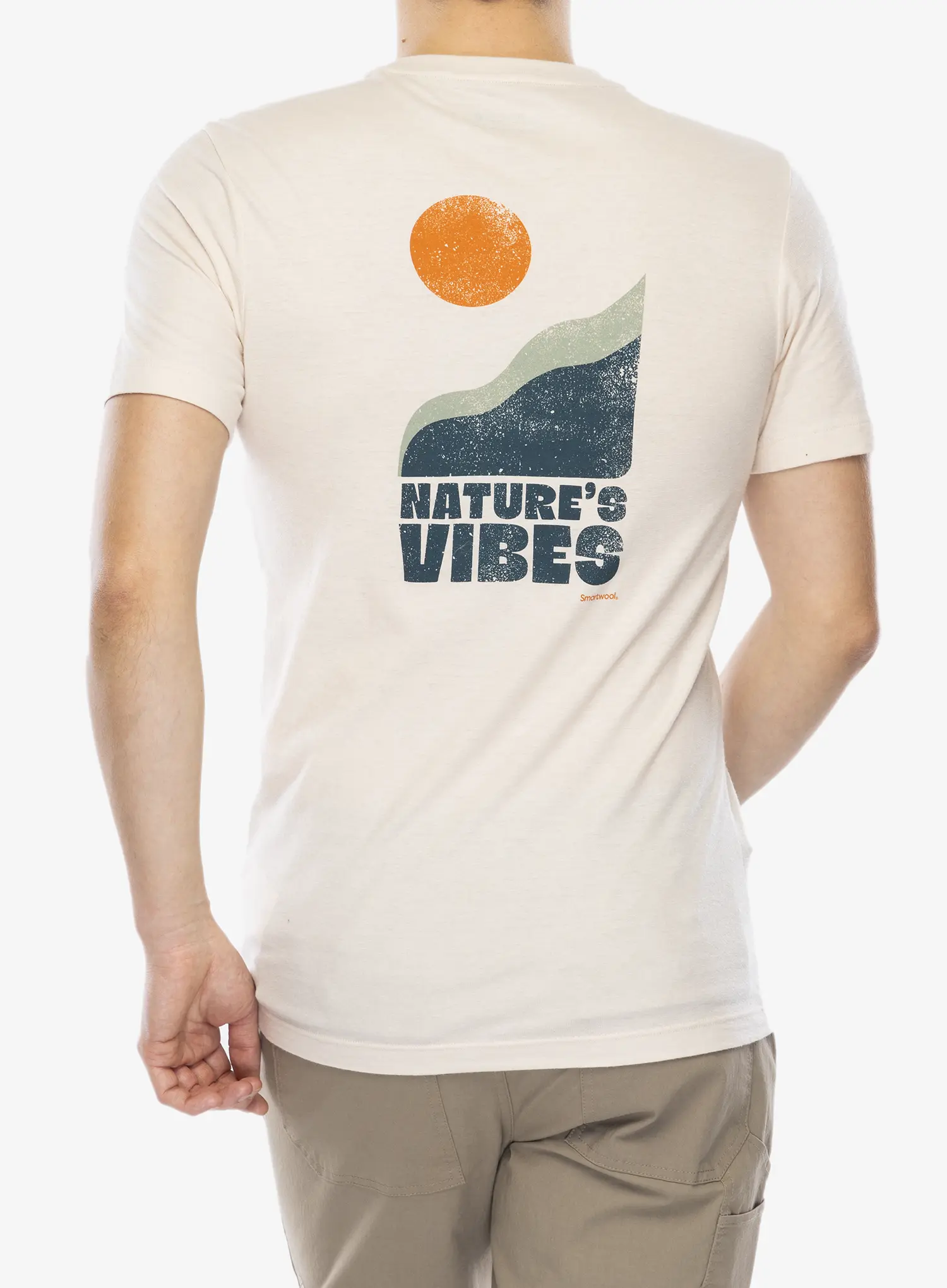 Majica s potiskom Smartwool Nature's Vibes Graphic Short Sleeve Tee Slim Fit - almond