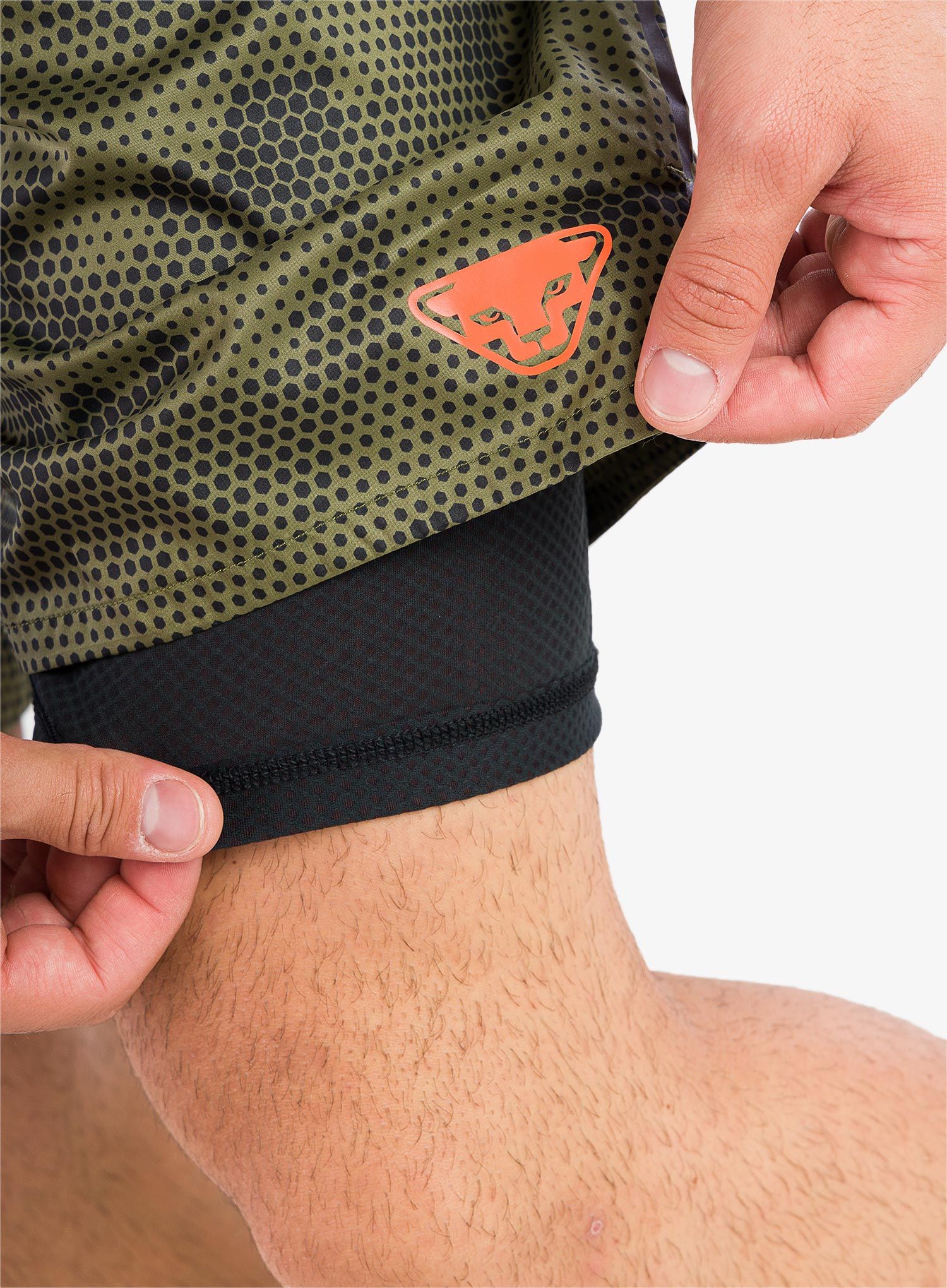 Kratke hlače Dynafit Trail Graphic 2/1 Shorts - winter moss exagon camo