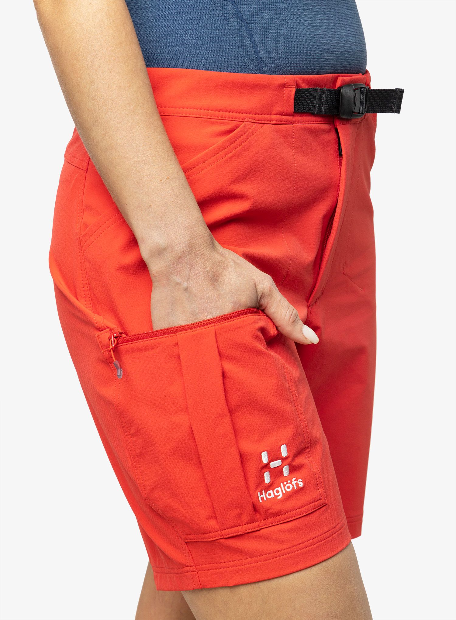 Ženske pohodniške kratke hlače Haglofs Lizard Softshell Shorts - poppy red