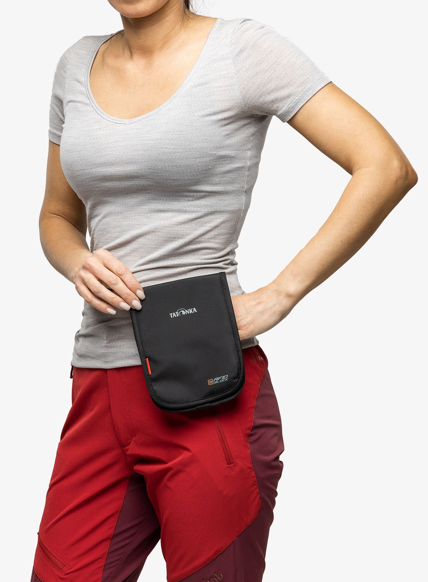Torbica za čez ramo Tatonka Hang Loose RFID B - black