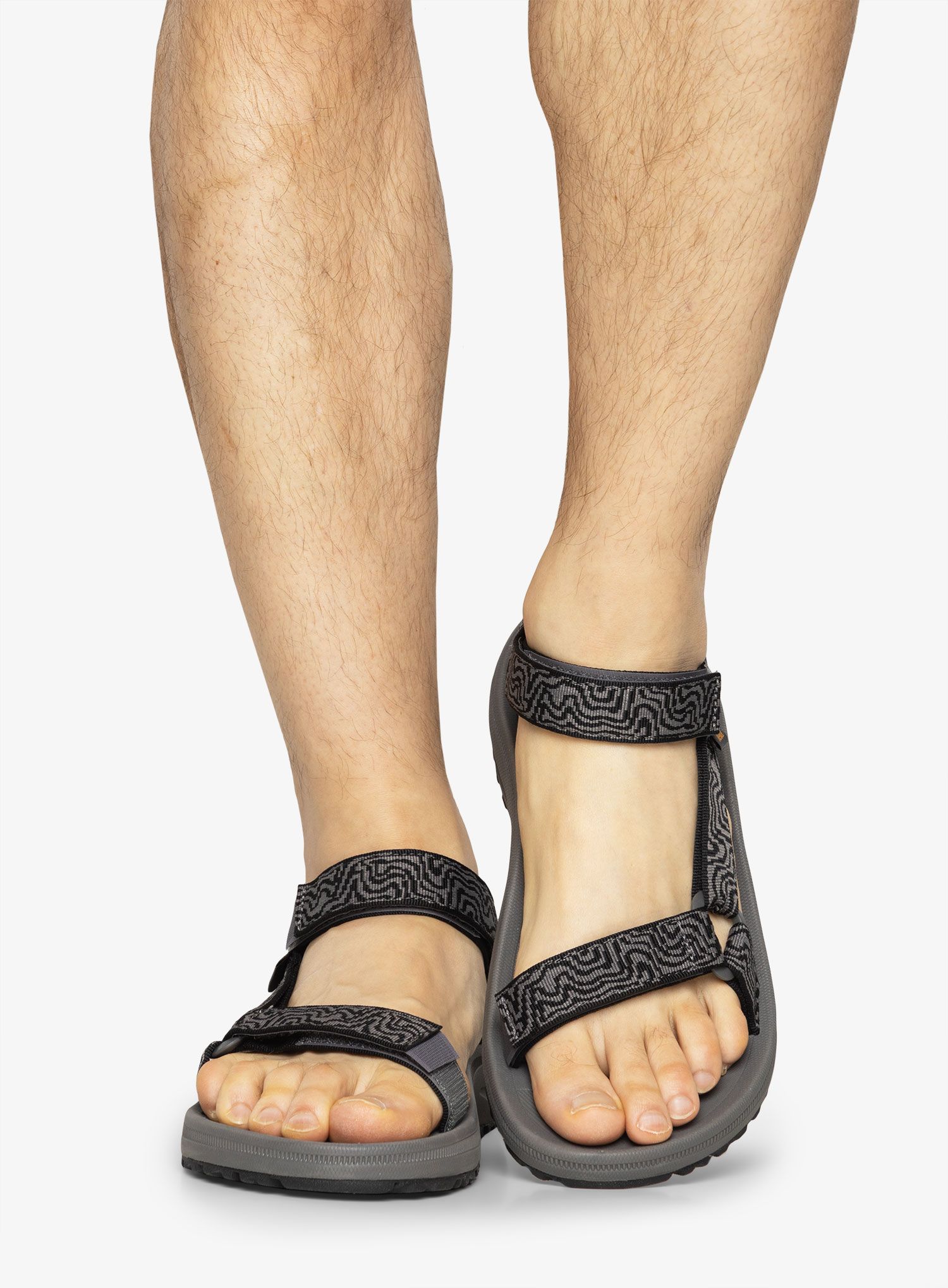 Pohodniški sandali Teva Winsted - layered rock black/grey
