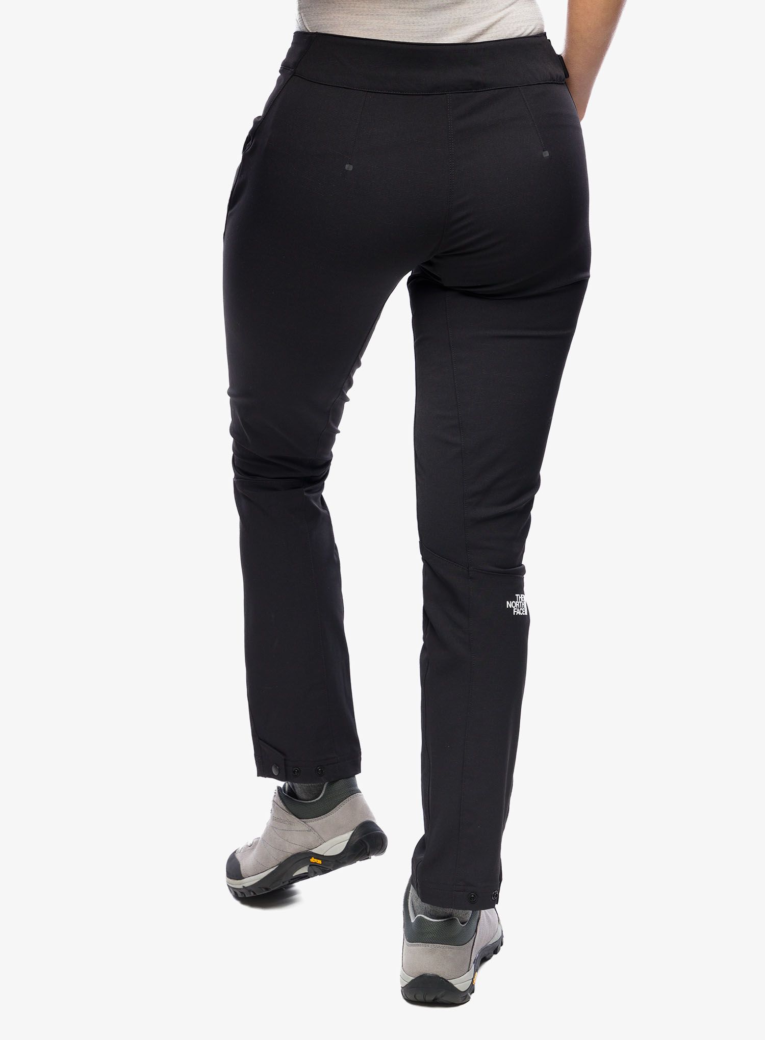 Ženske pohodniške hlače The North Face AO Hiking Slim Straight Pant - tnf black