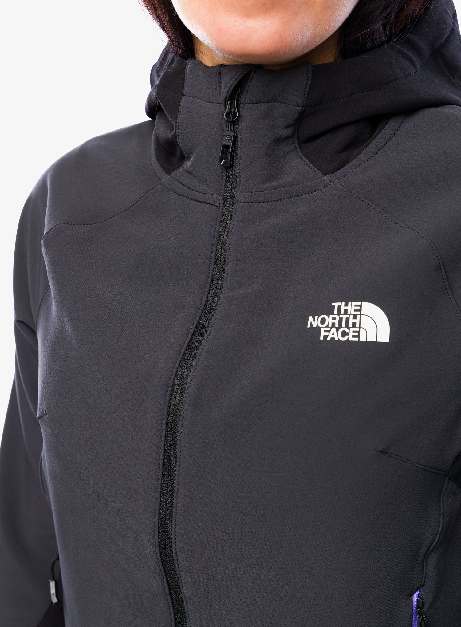 Ženska jakna The North Face AO Softshell Hoodie - asphalt grey/tnf black