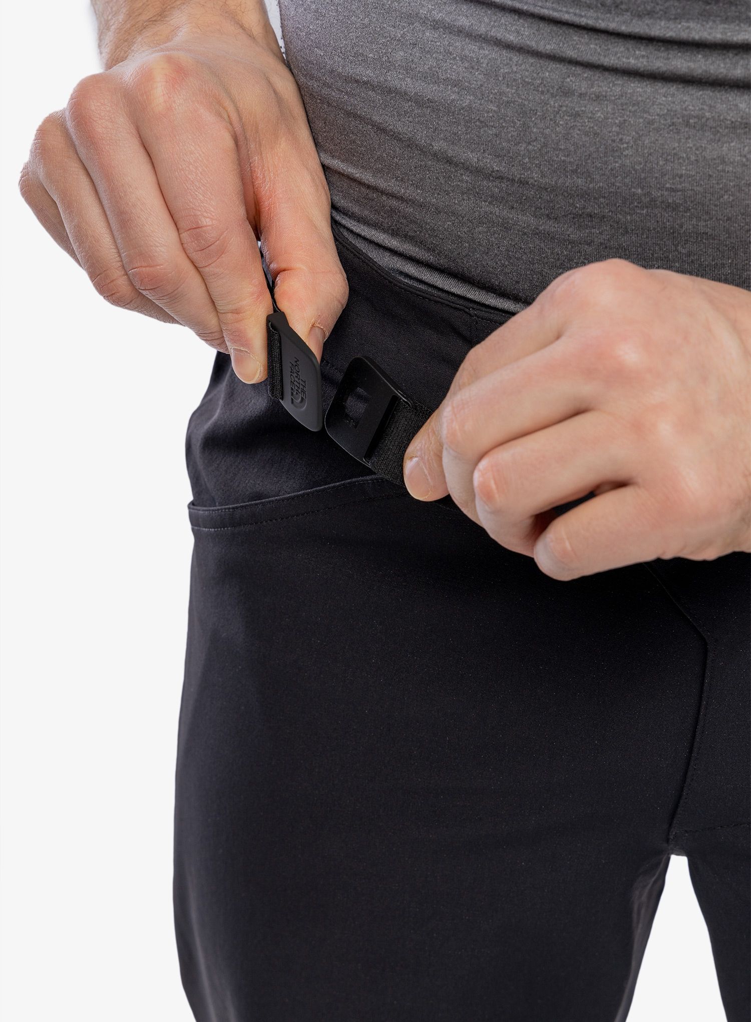 Pohodniške hlače The North Face Ao Winter Reg Tapered Pant - tnf black