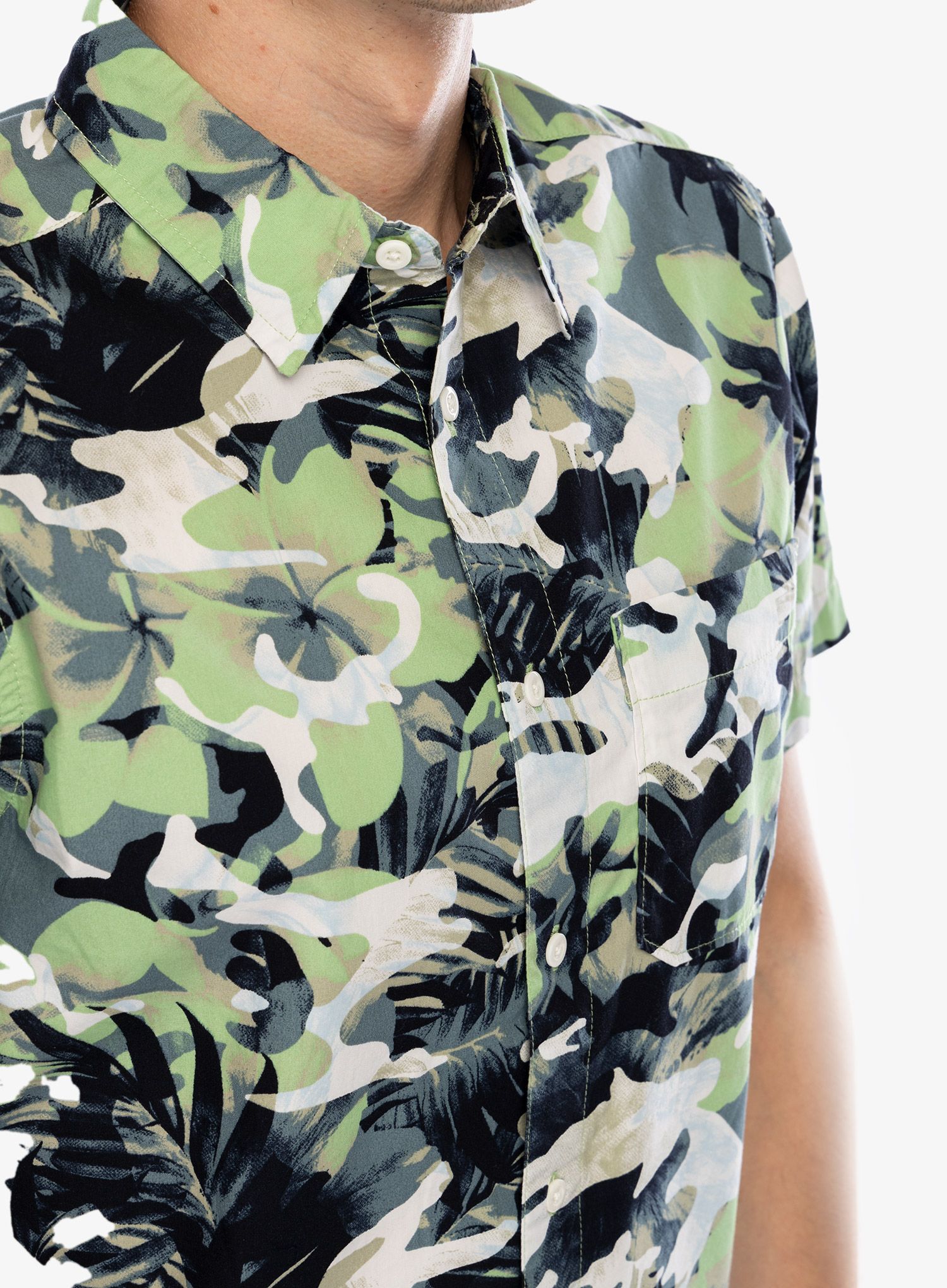 Moška srajca The North Face Baytrail Pattern Shirt S/S - forest shade tropical camo