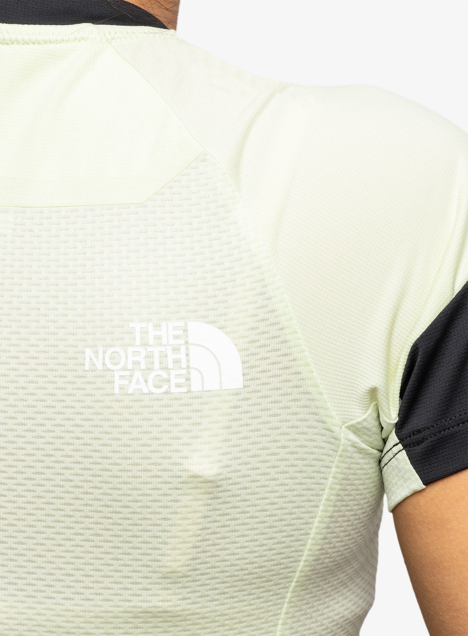 Ženska majica The North Face Bolt Tech Tee - lime/black