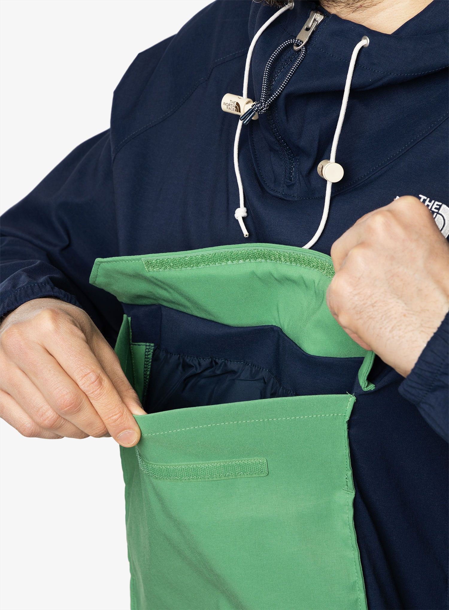 Vetrovka The North Face Class V Pullover - navy/deep grass