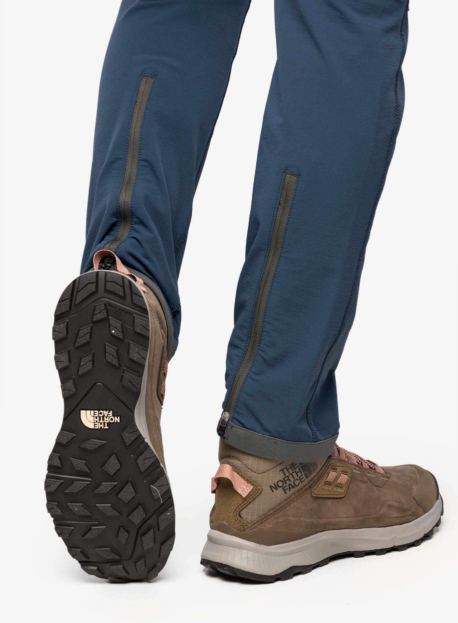 Ženski čevlji The North Face Cragstone Leather Mid WP - brown/grey