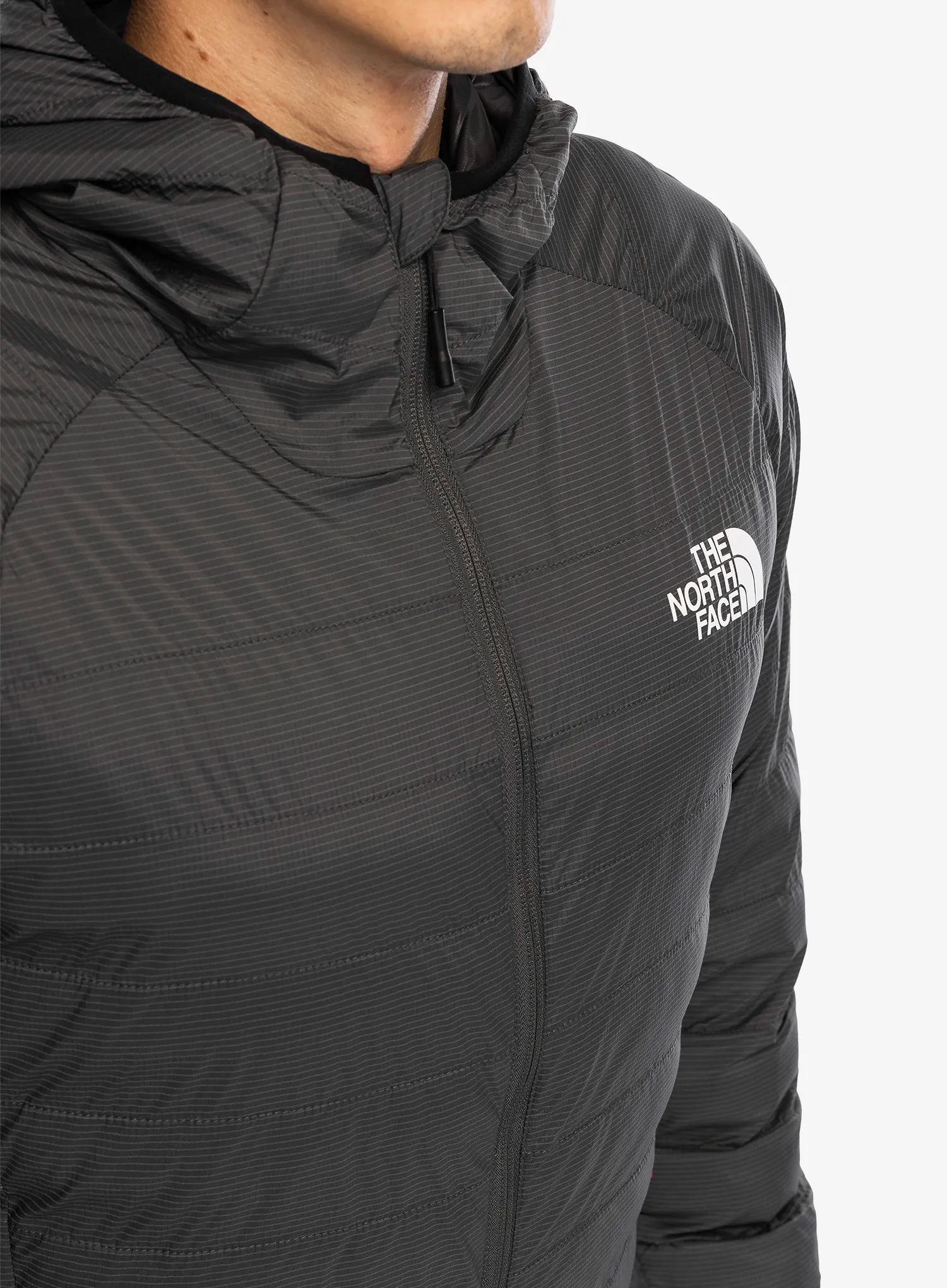 Sintetična jakna The North Face Macugnaga 50/50 Synthetic - anthracite grey/tnf black