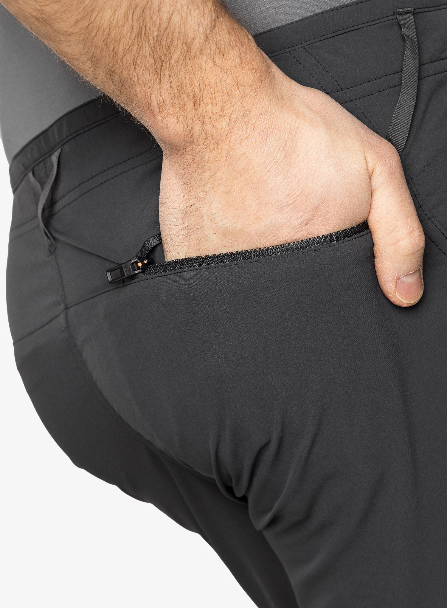 Moške kratke hlače The North Face Speedlight SliTapered Short - asphalt grey