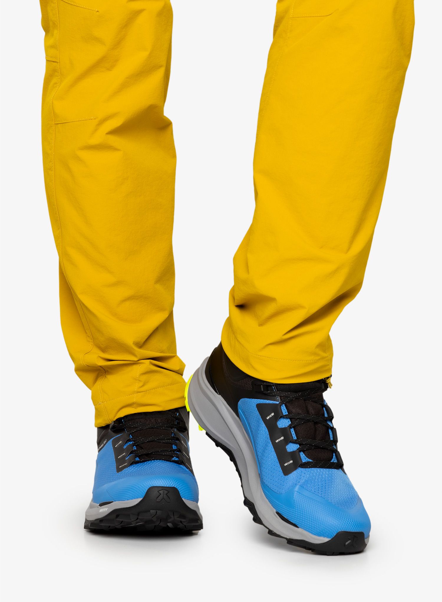 Pohodniški čevlji The North Face Vectiv Exploris 2 Mid FUTURELIGHT - sonic/black