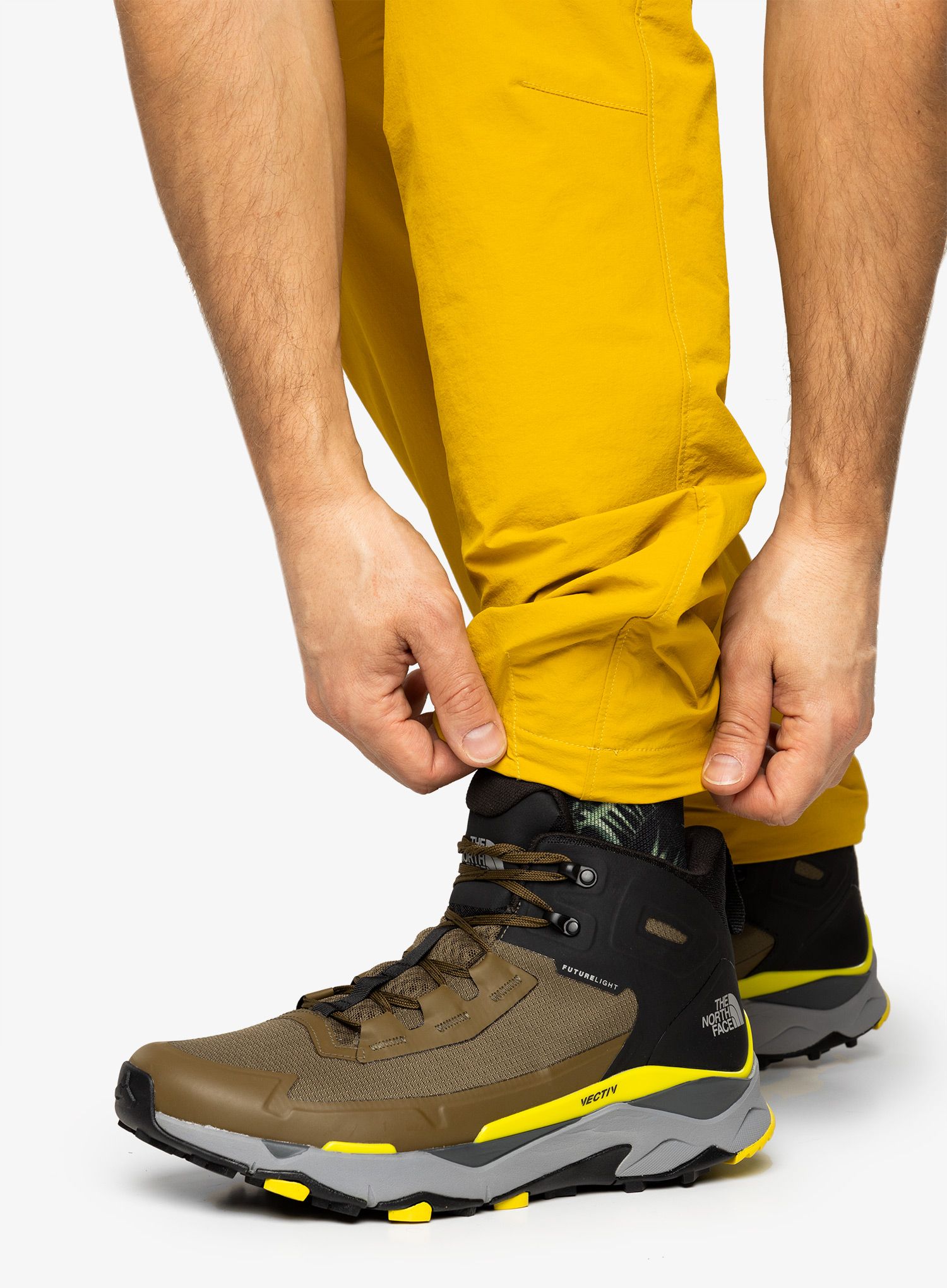 Moški čevlji The North Face Vectiv Exploris Mid FUTURELIGHT - military olive/tnf black