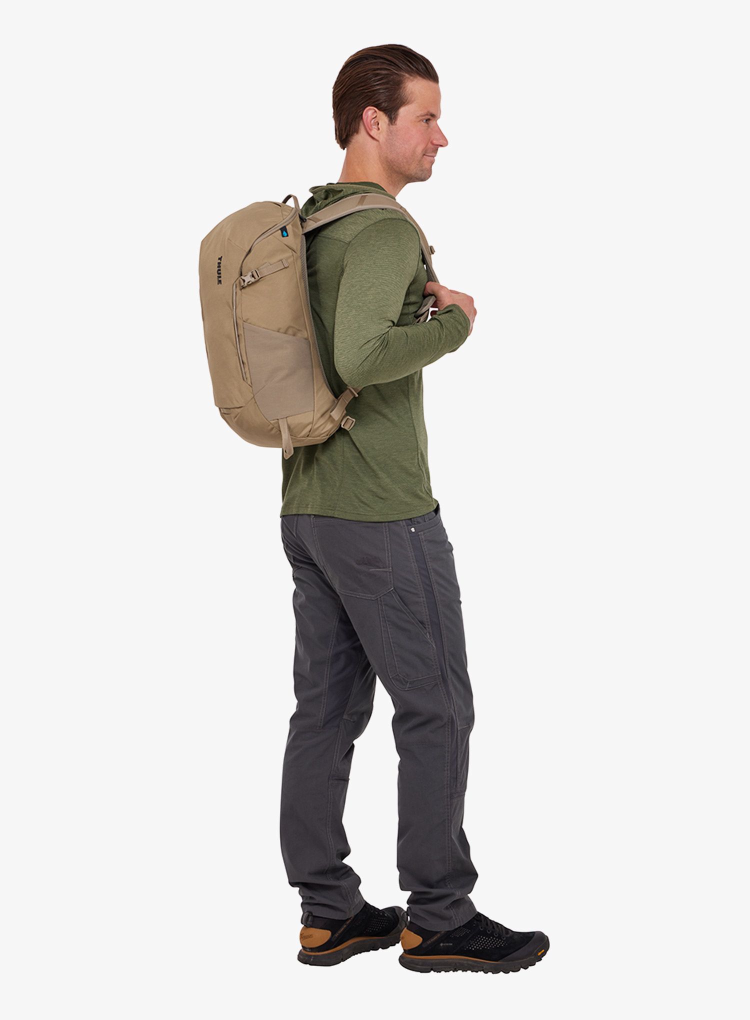 Pohodniški nahrbtnik Thule AllTrail Daypack 18 L - khaki