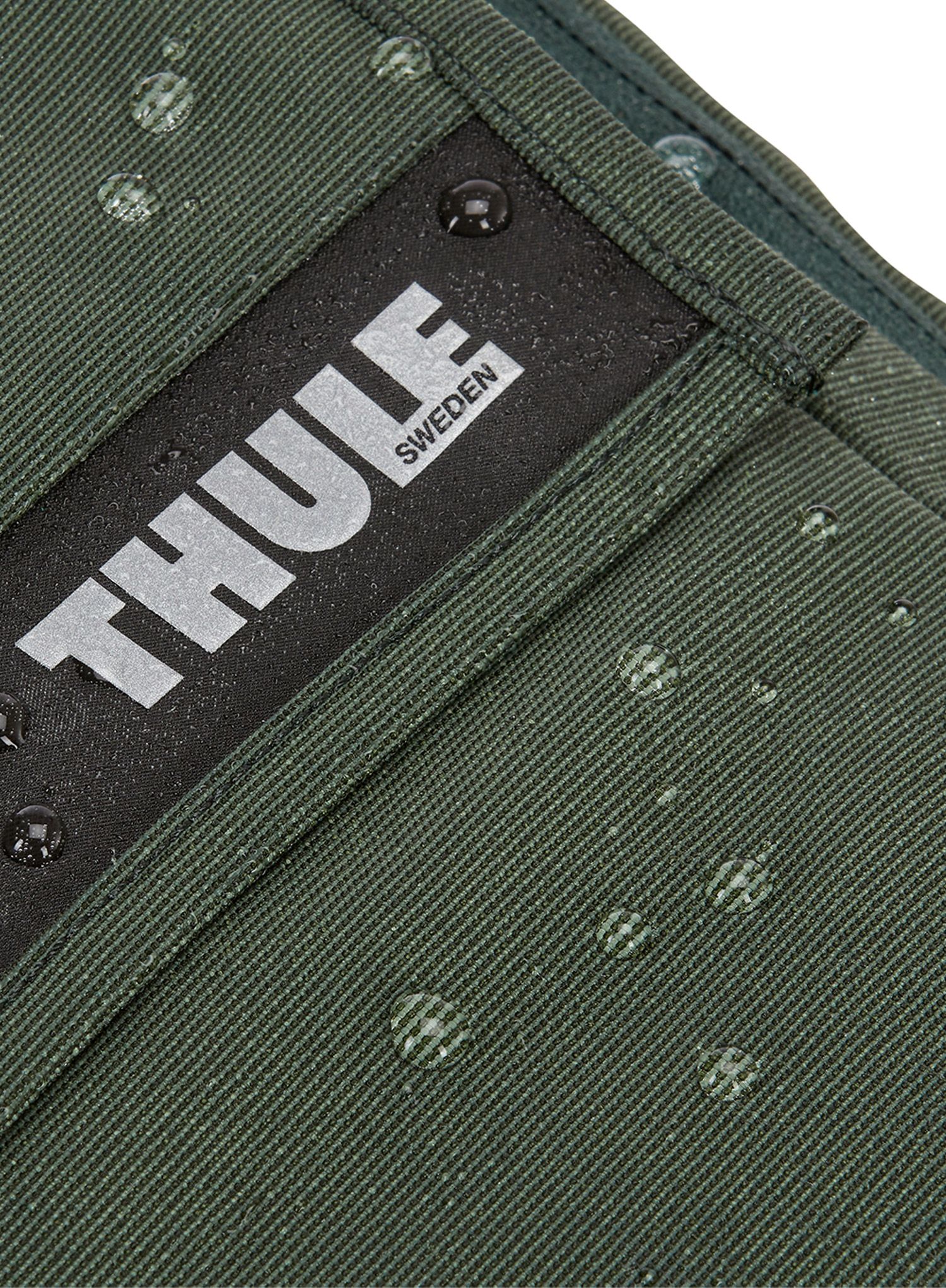 Nahrbtnik za prenosnik Thule Paramount Backpack 24 L - racing green