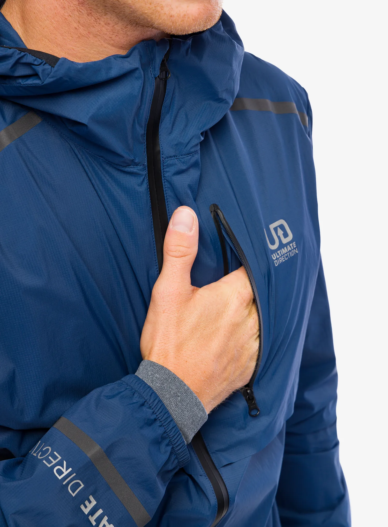 Vetrovka Ultimate Direction Aerolight Wind Jacket - navy