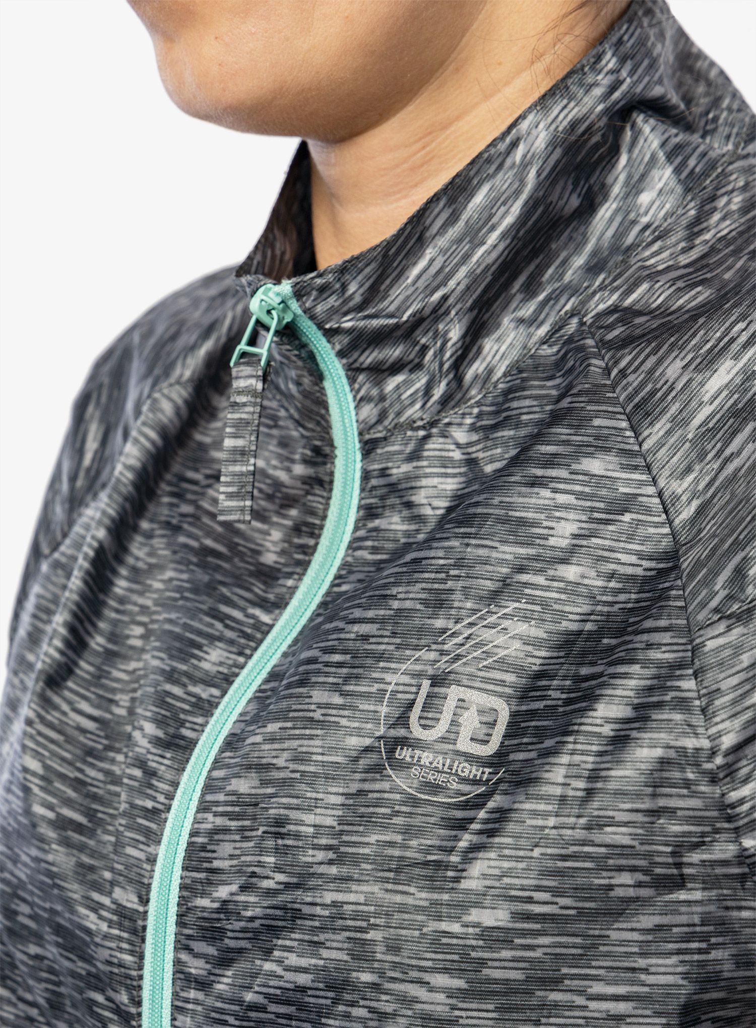 Ženska jakna za tek Ultimate Direction Ventro Windshell - hth.grey