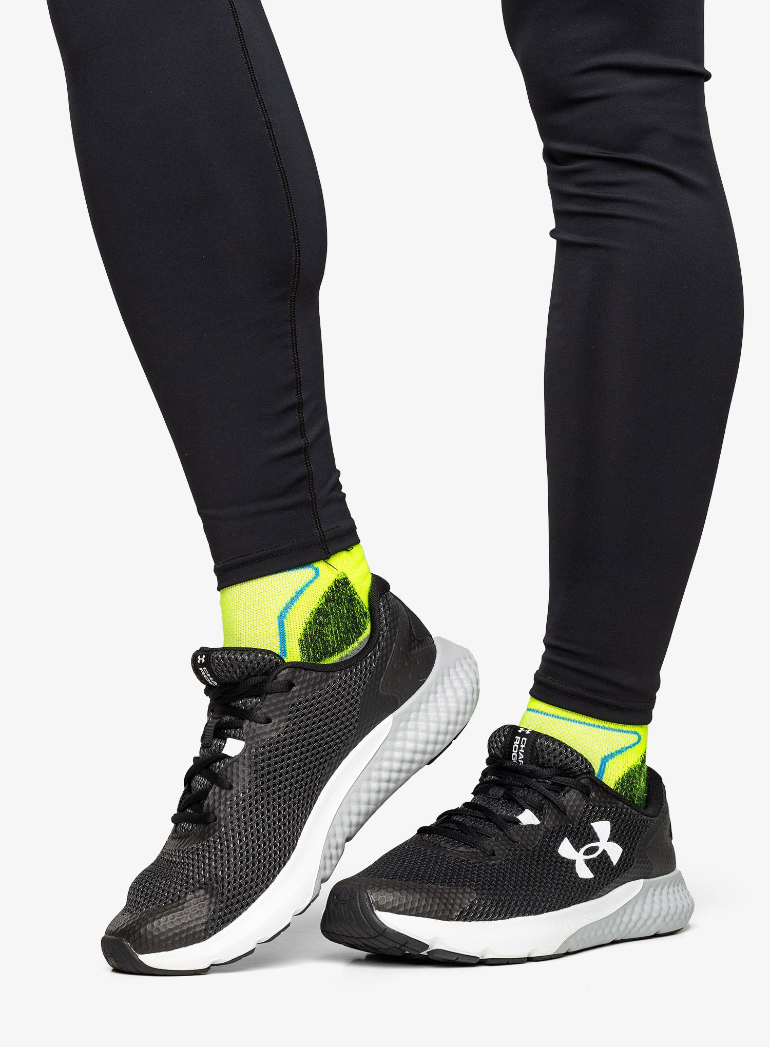 Moški tekaški čevlji Under Armour Charged Rouge 3 - black/mod gray/white