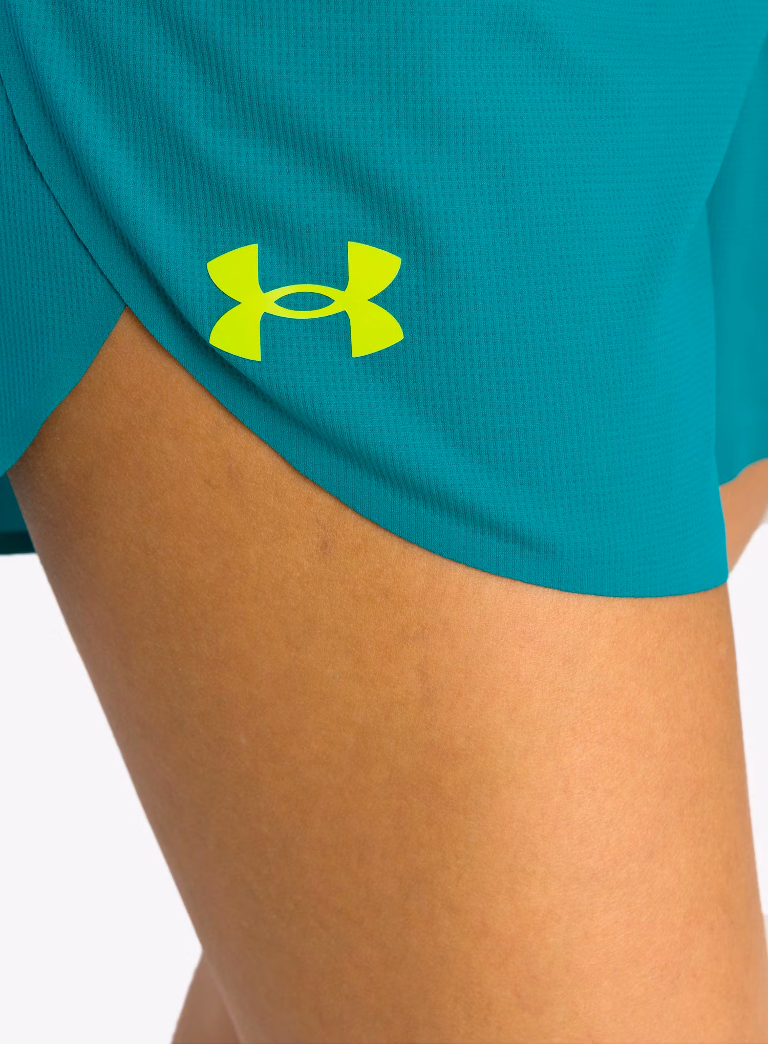 Ženske tekaške kratke hlače Under Armour Lighter Than Air Short - coastal teal/lime surge