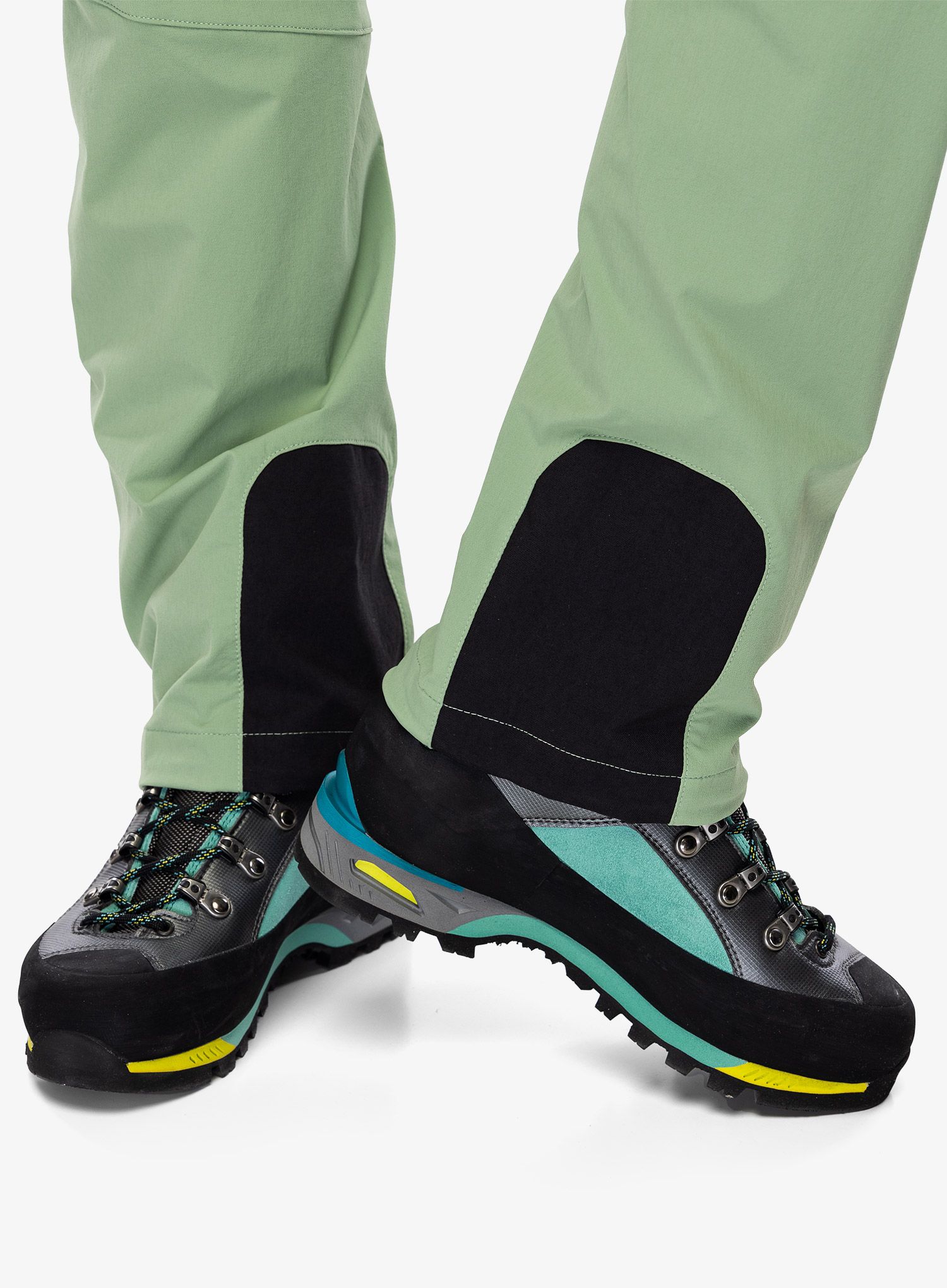 Ženske softshell hlače Vaude Badile Pants II - willow green