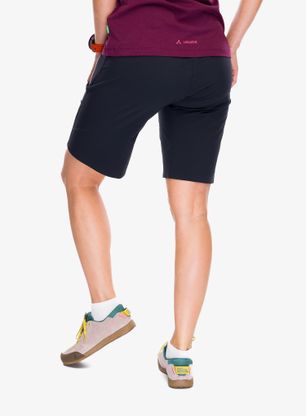 Ženske pohodniške kratke hlače Vaude Badile Shorts - black/soft rose
