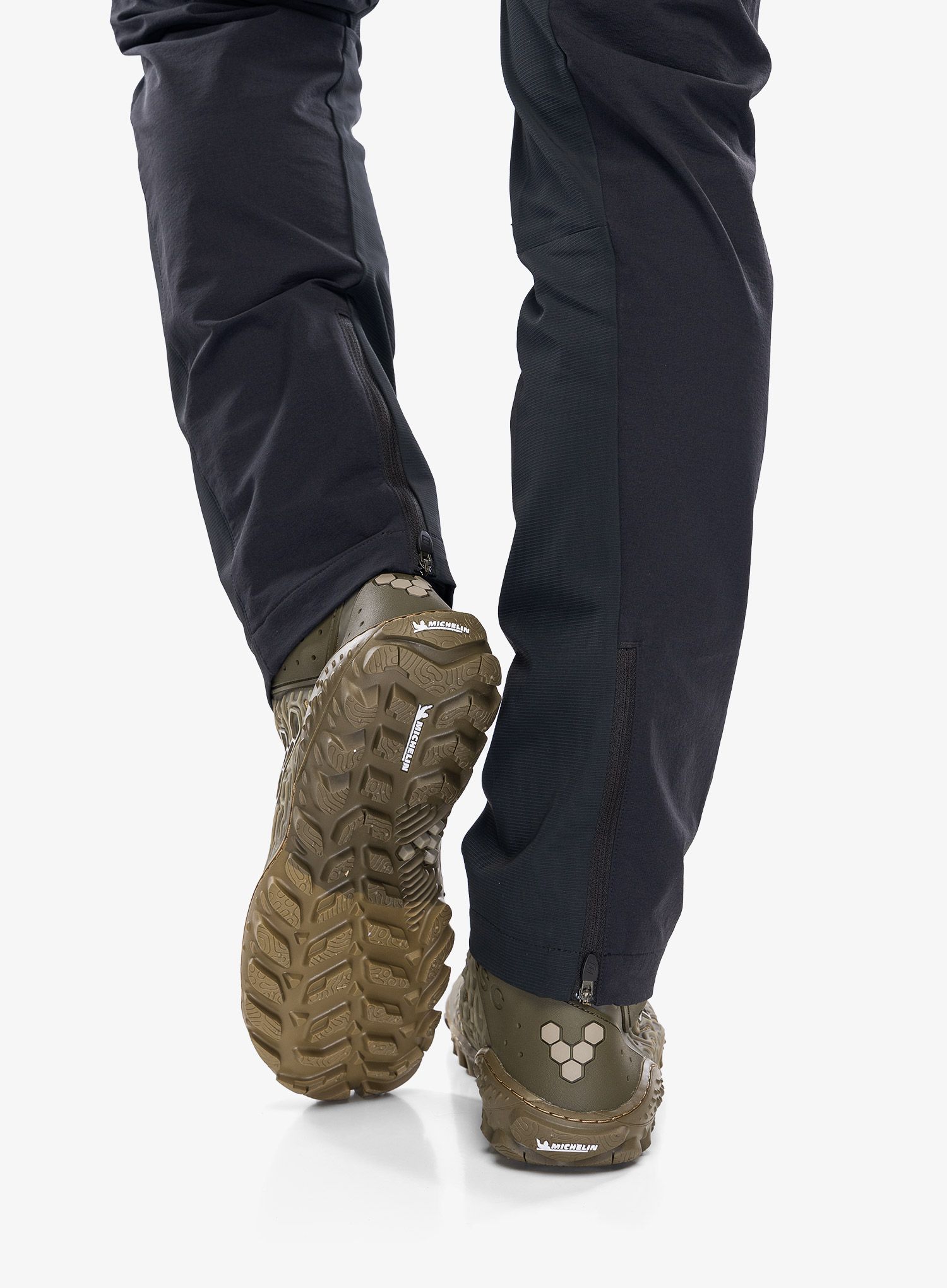 Taktični čevlji Vivobarefoot Jungle Esc - invisible