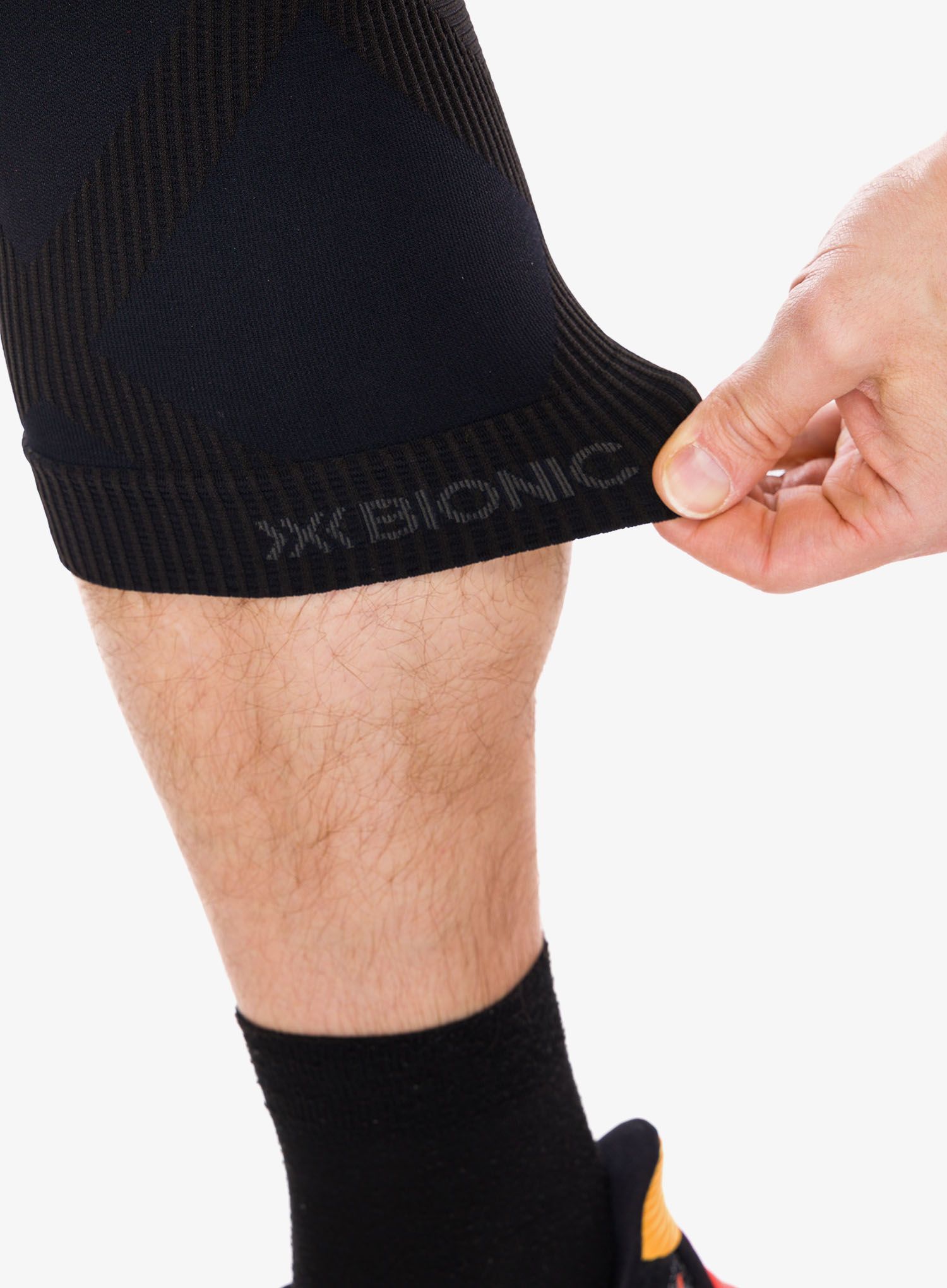 Trakovi X-Bionic Twyce Knee Stabilizer - black/charcoal