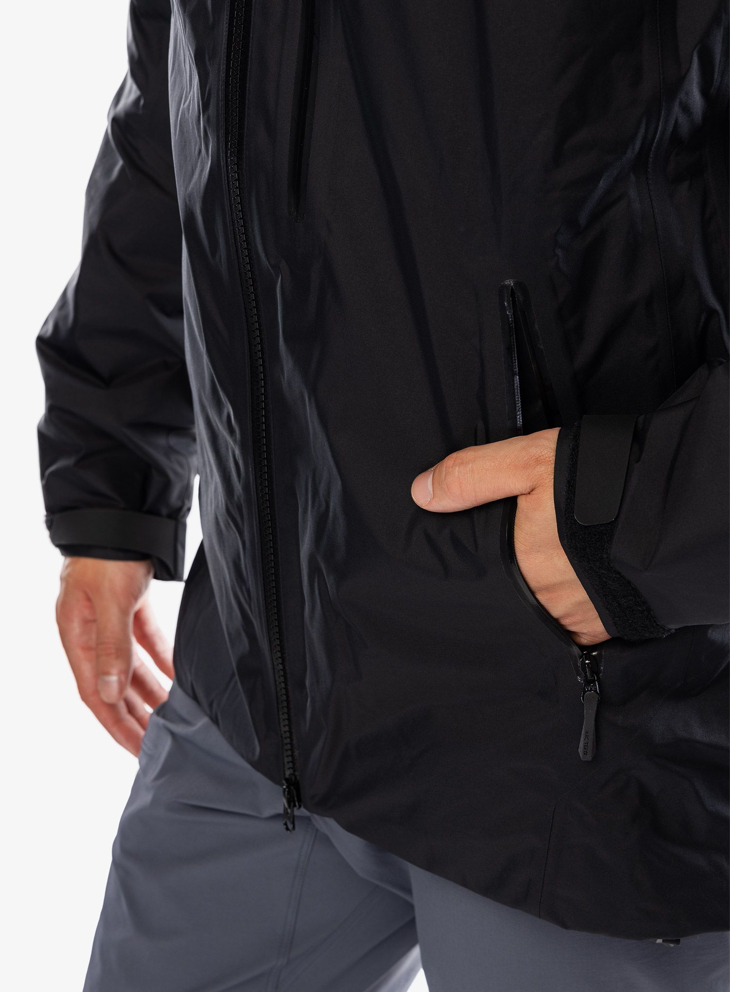 GORE-TEX jakna Arcteryx Beta Insulated Jacket - black/black