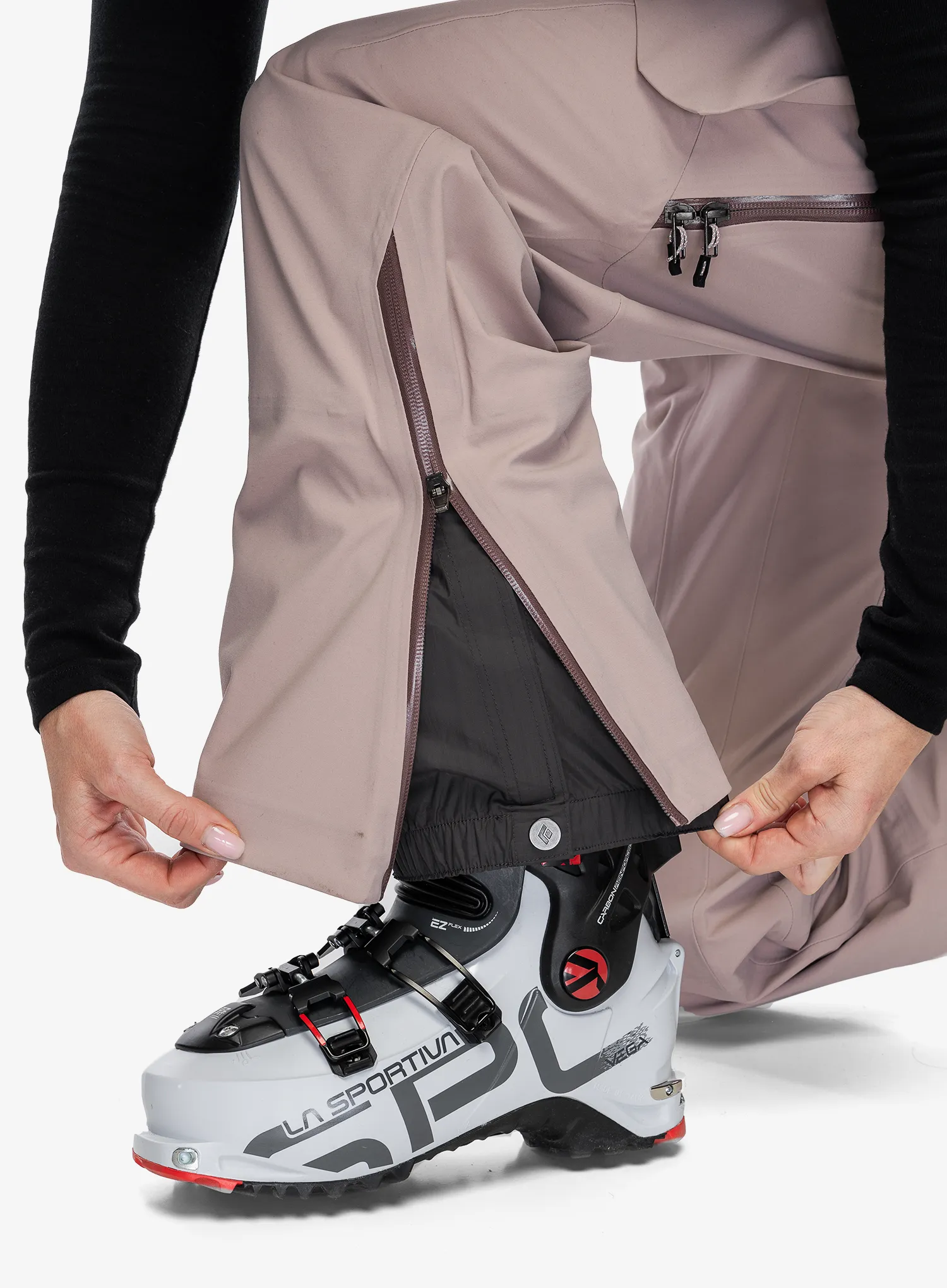 Ženske smučarske hlače Black Diamond Factor Bibs - pale mauve