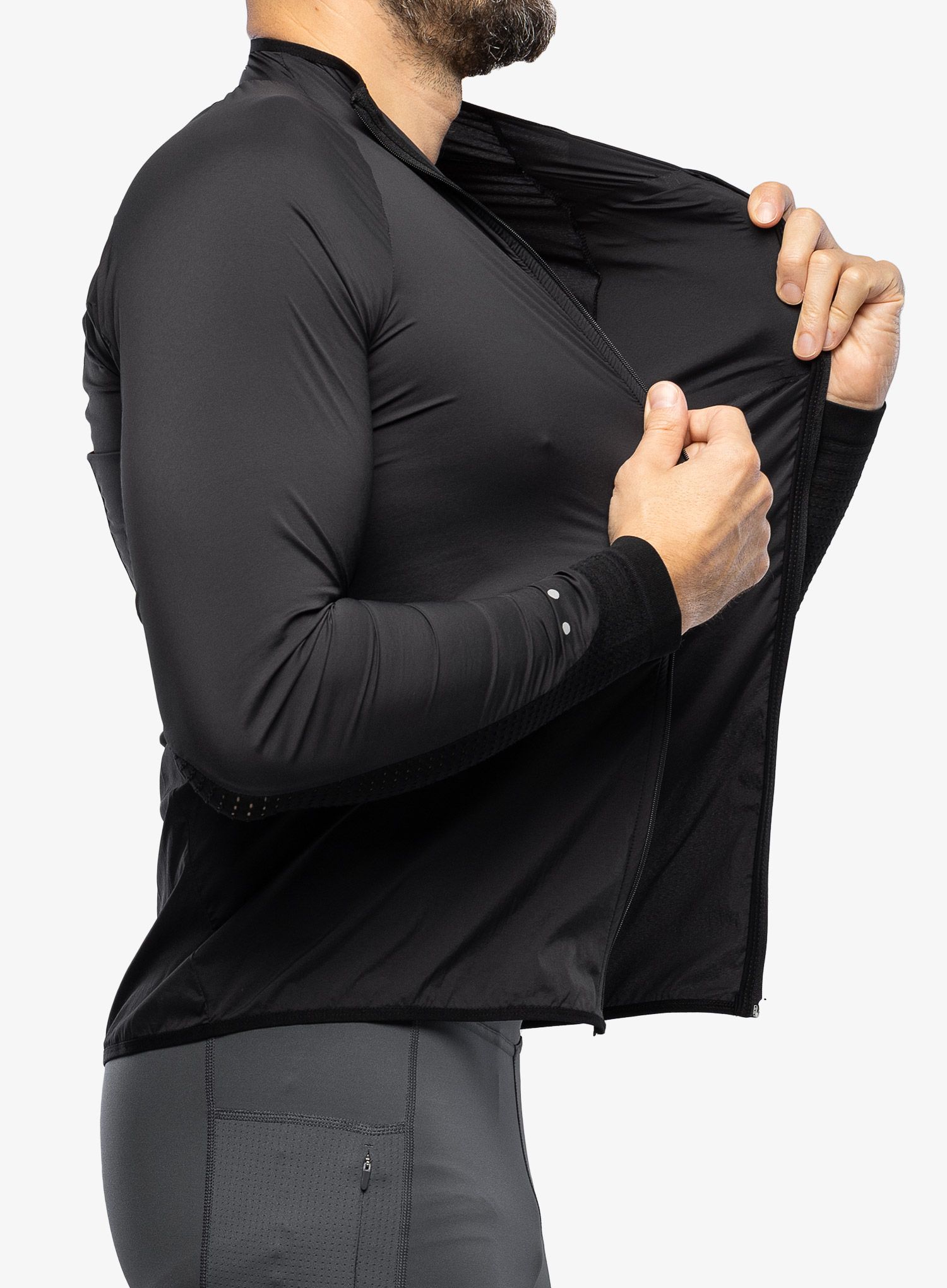 Vetrovka Compressport Hurricane Windproof Jacket - black