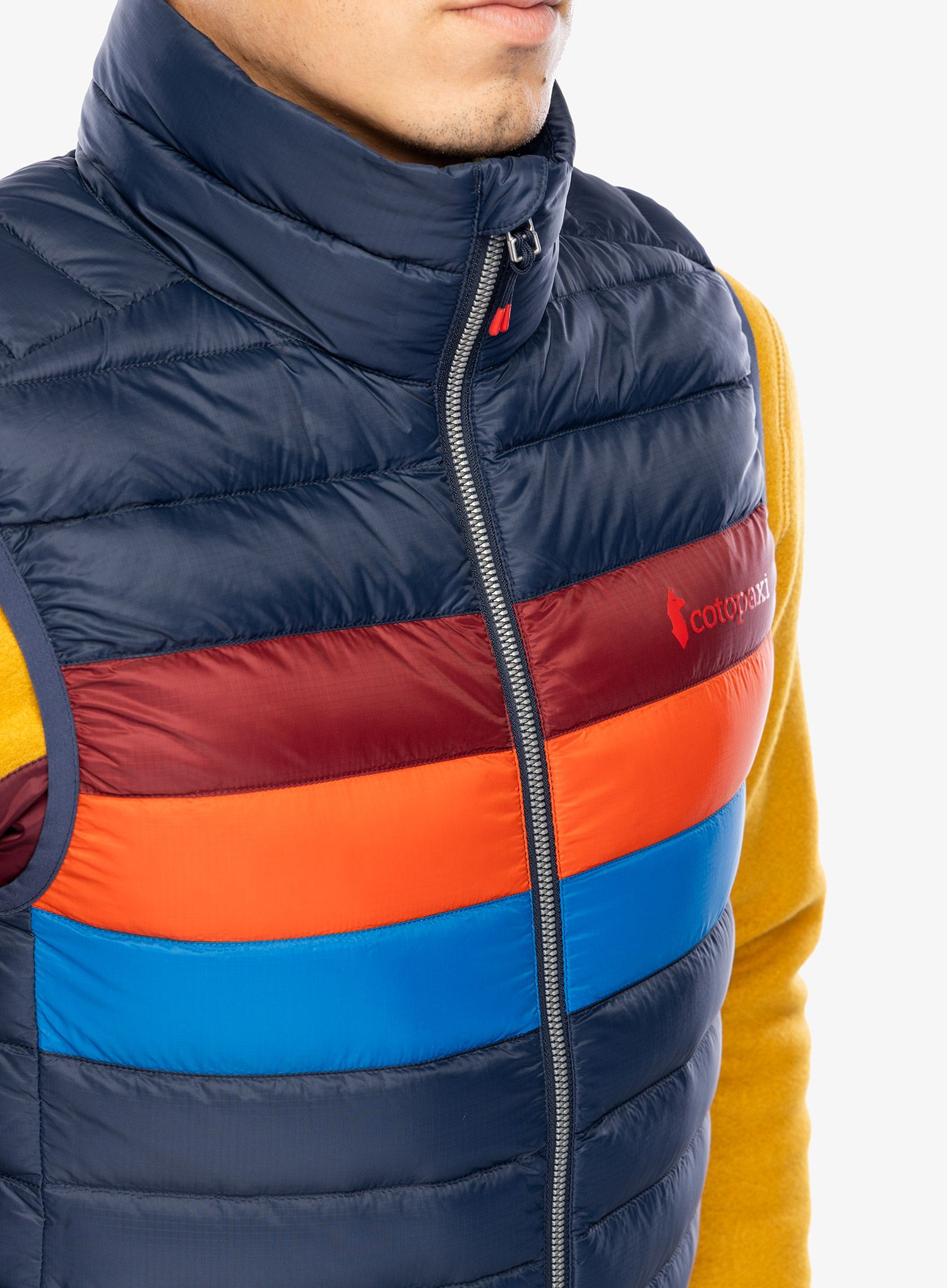 Puhasti brezrokavnik Cotopaxi Fuego Down Vest - ink stripes