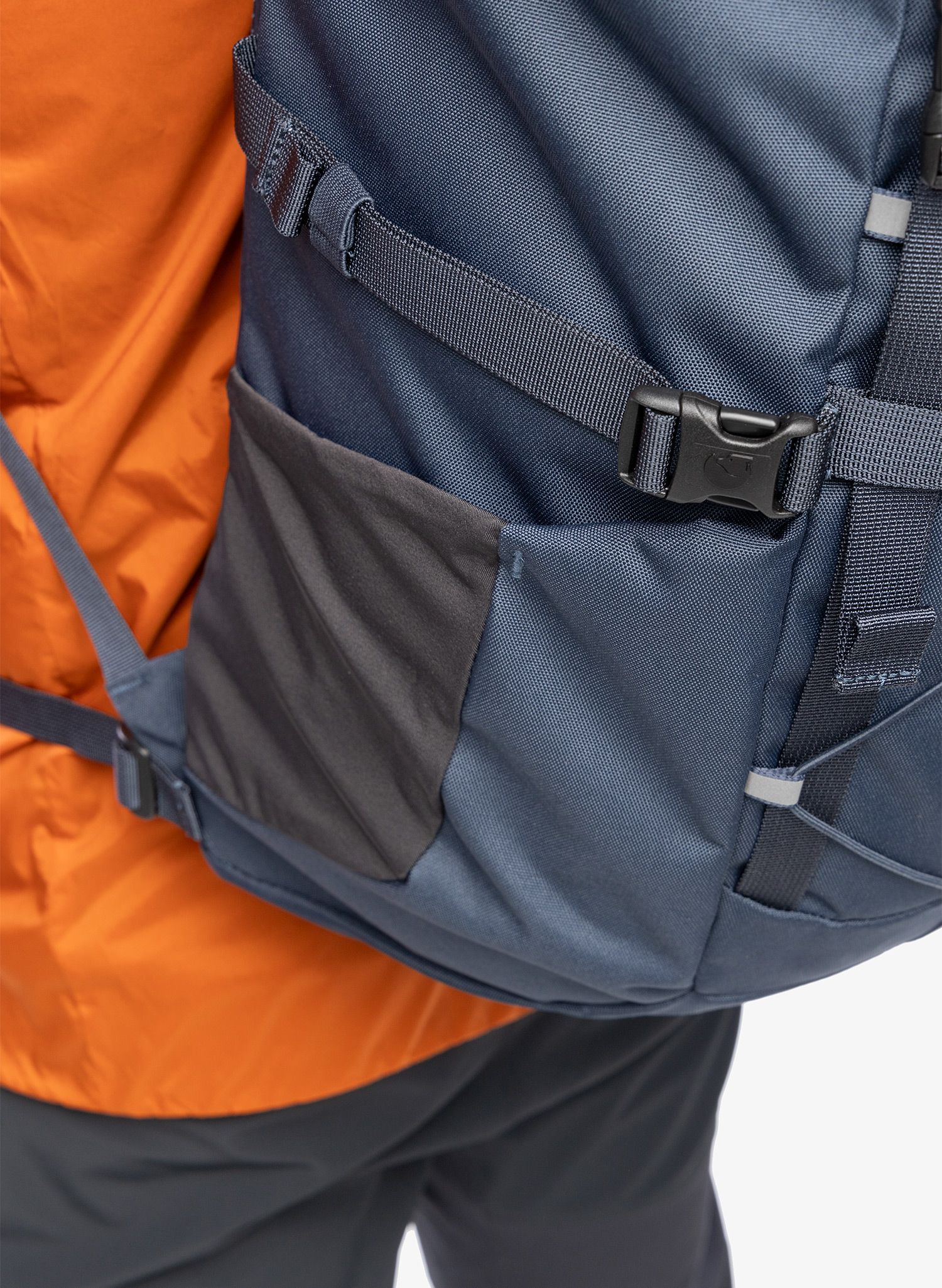 Nahrbtnik za prenosnik Fjallraven Skule Top 26 - navy