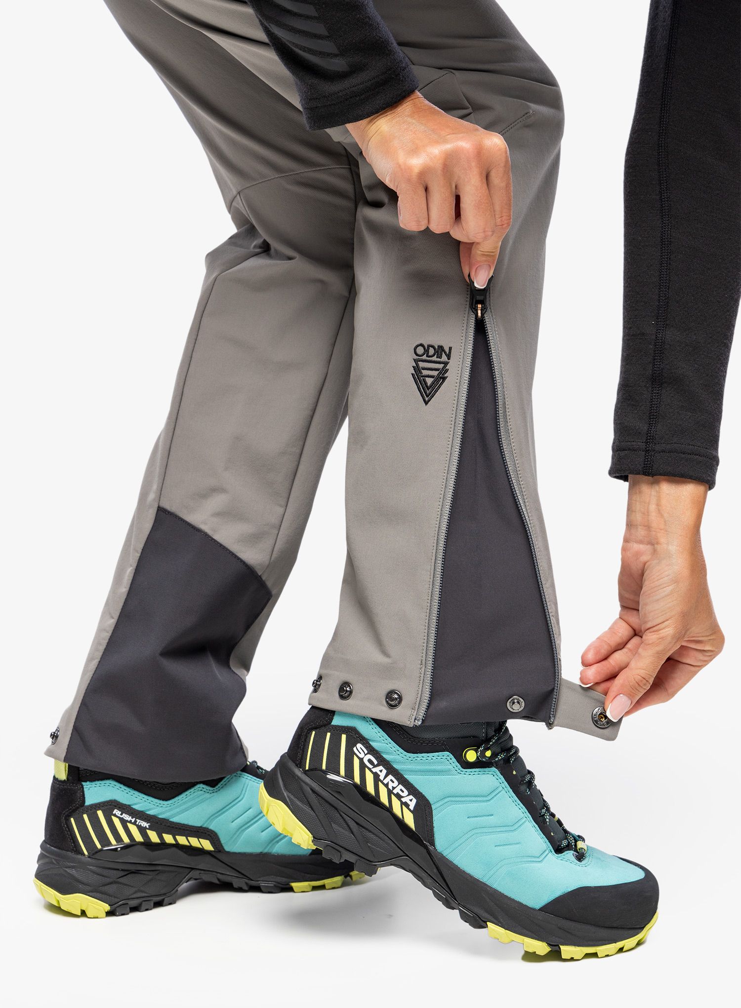 Ženske treking hlače Helly Hansen Odin Muninn 2.0 Pant - concrete