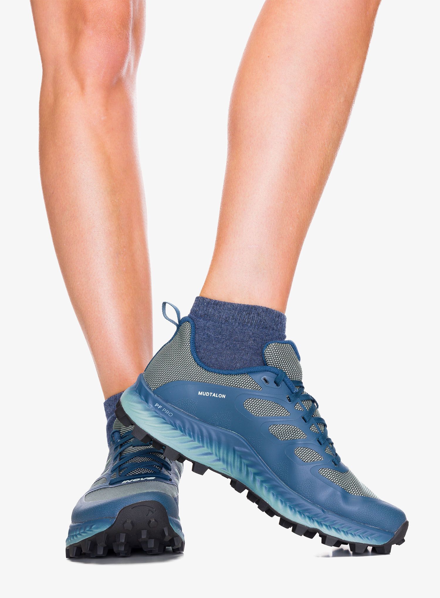 Ženski tekaški čevlji Inov-8 MudTalon Precision - storm blue/navy