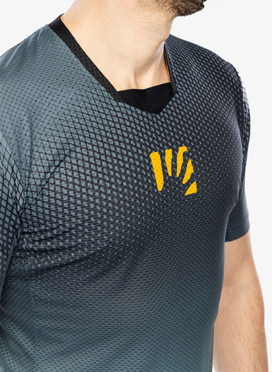 Kolesarska majica Karpos Val Di Dentro Tee - black/north atlantic/curry