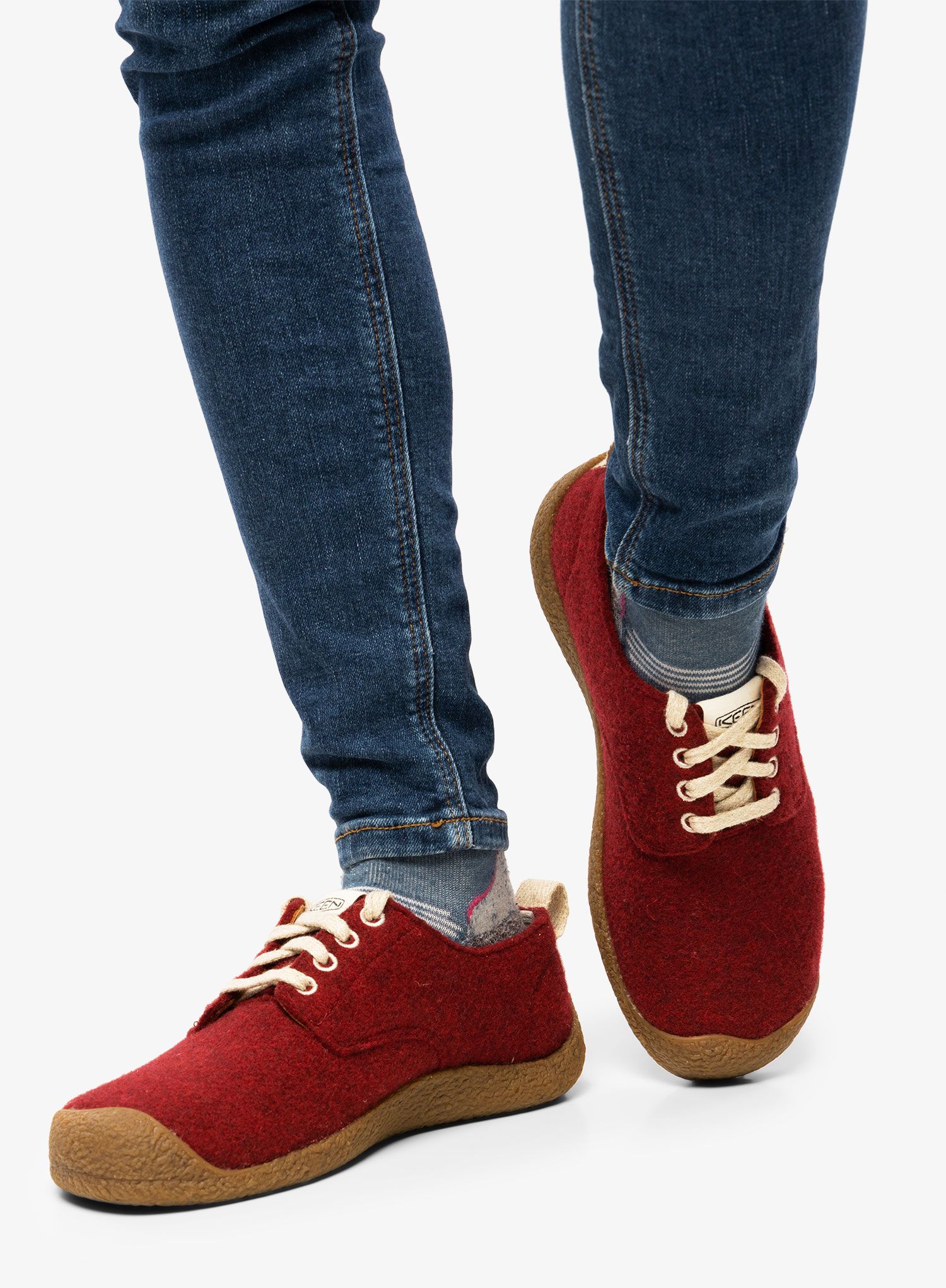 Ženski čevlji Keen Mosey Derby - red felt/birch