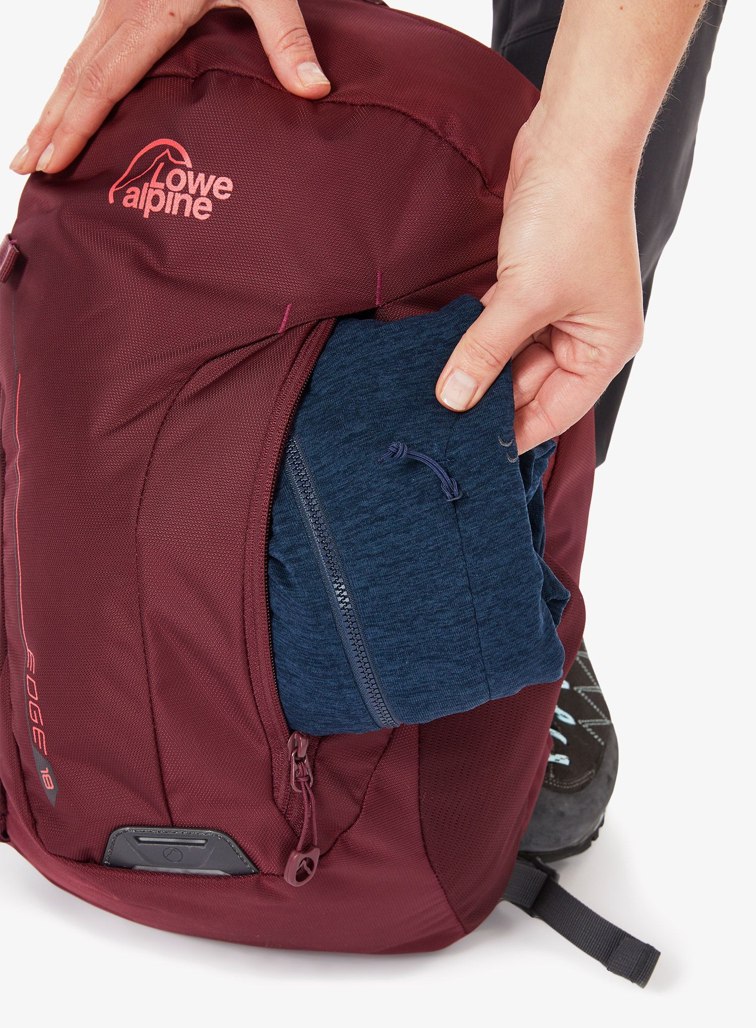 Pohodniški nahrbtnik Lowe Alpine Edge 18 - deep heather