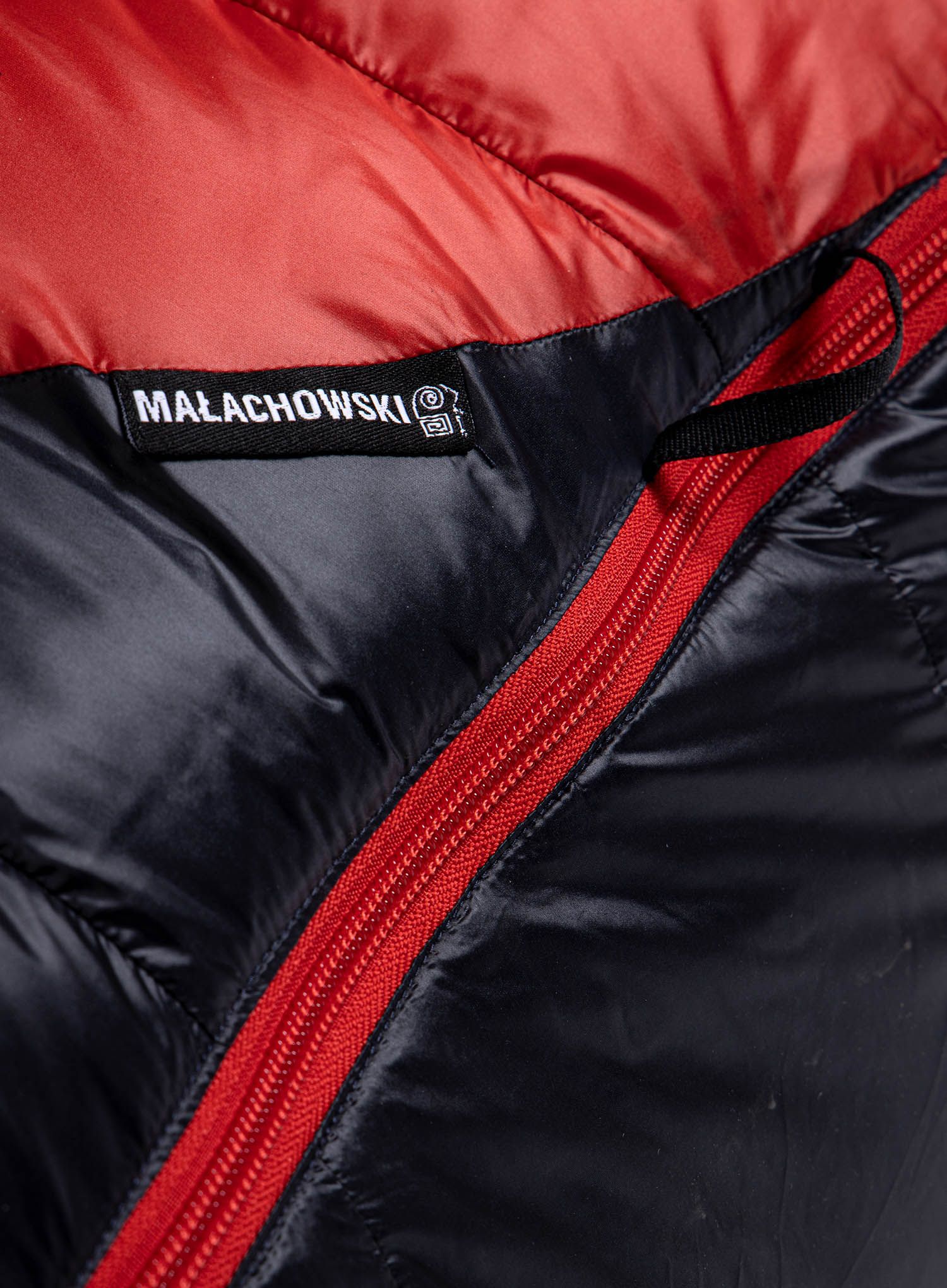 Spalna vreča Małachowski Climber II 800 (176 cm) - black/red