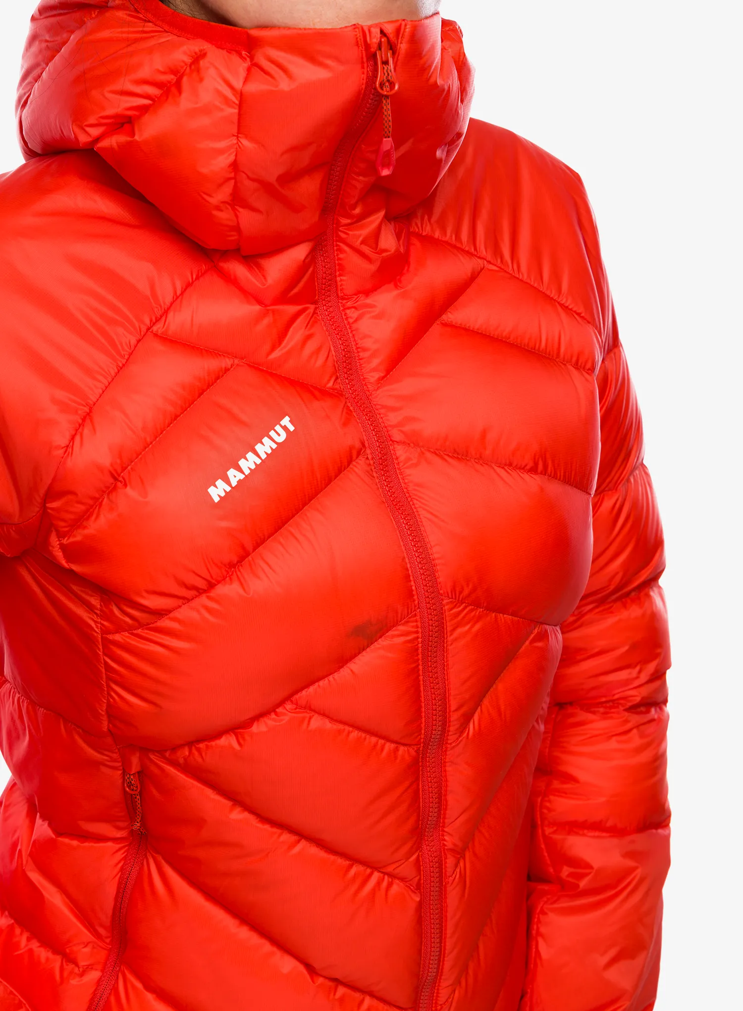 Ženska puhovka Mammut Taiss IN Hooded Jacket - mammut red