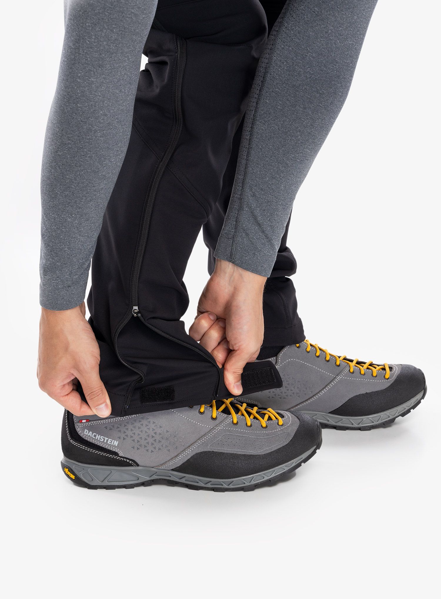 Softshell hlače Mammut Zinal Guide SO Hybrid Pants - black