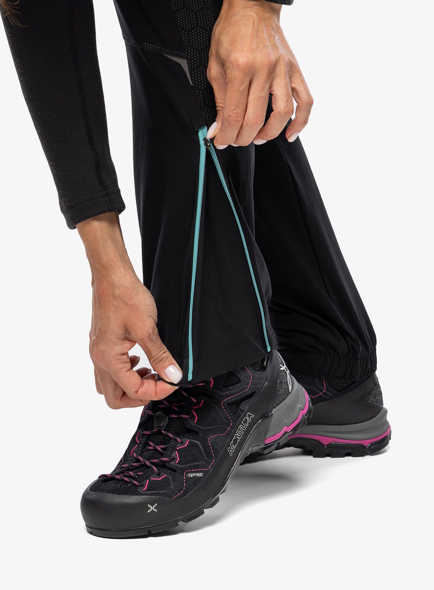 Ženske pohodniške hlače Montura Evoque 2 Pants - black/light blue