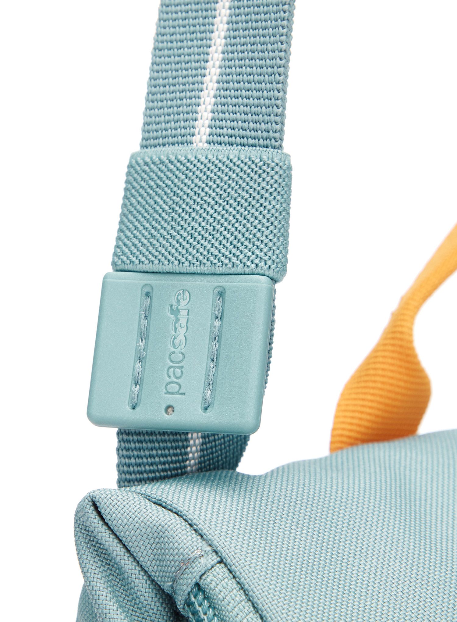 Torbica za čez ramo Pacsafe Go Saddle Crossbody - fresh mint