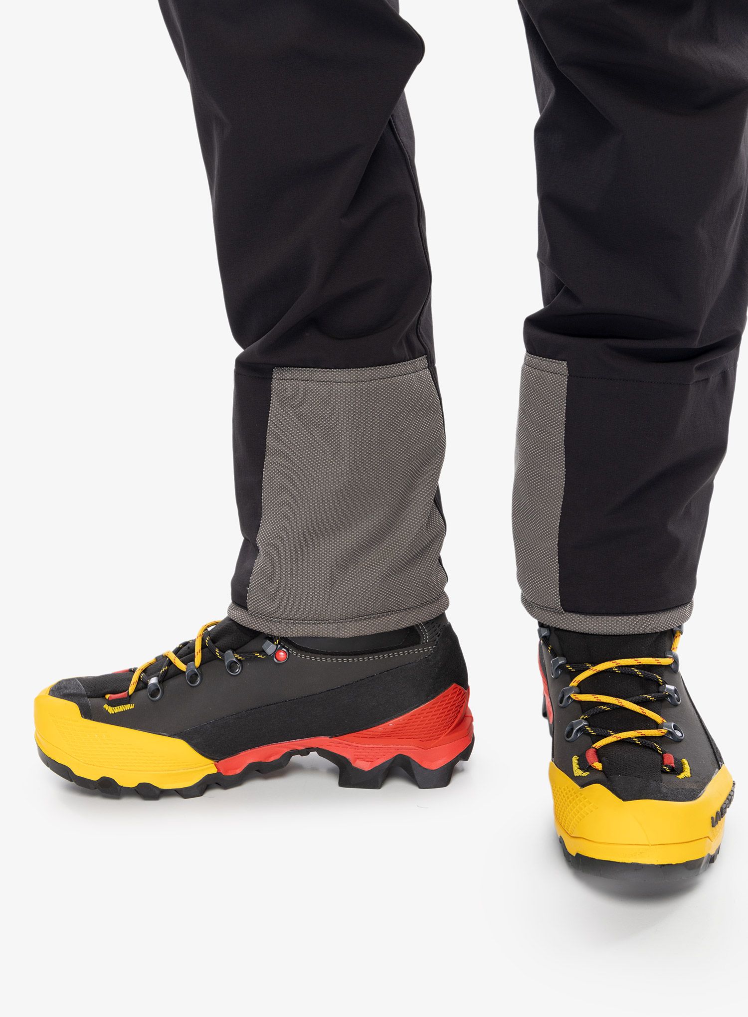 Softshell hlače Patagonia Alpine Guide Pants - ink black