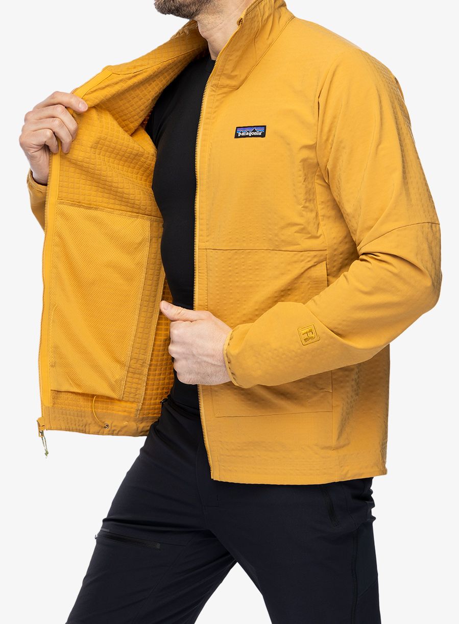 Softshell jakna Patagonia R1 TechFace Jacket - pufferfish gold