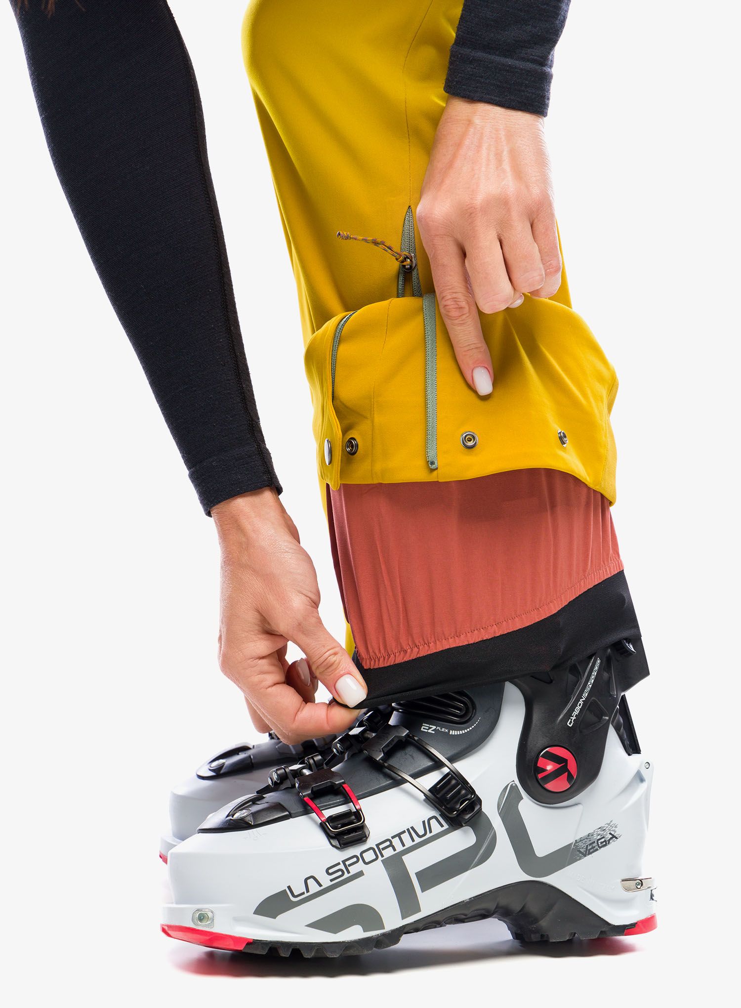 Ženske hlače za turno smučanje Patagonia Upstride Pants - cosmic gold